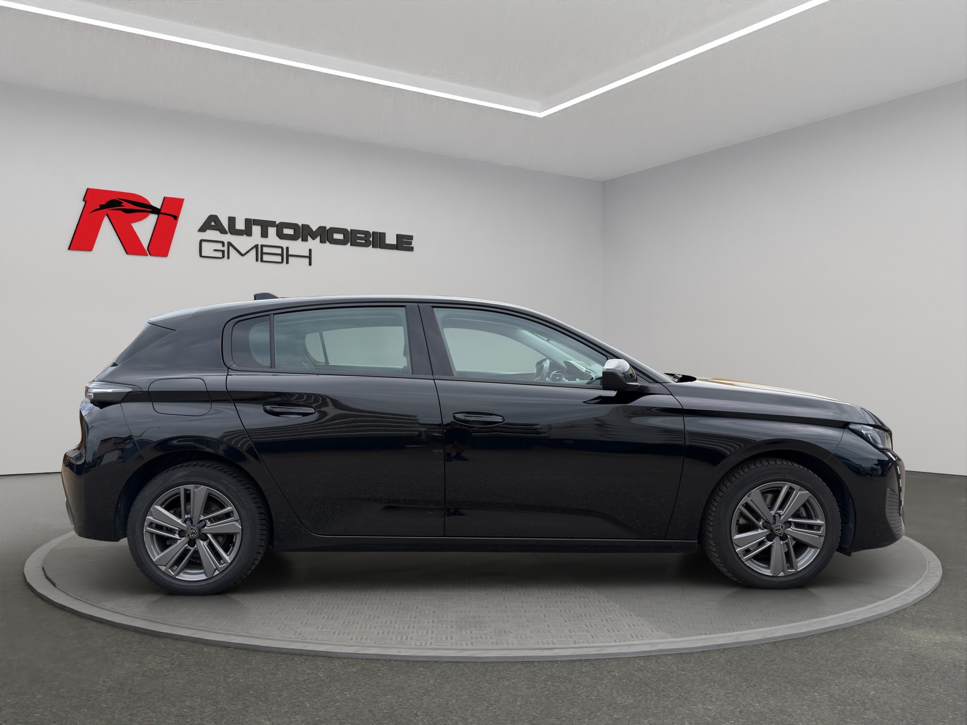 PEUGEOT 308 1.5 BlueHDI Active Pack EAT8-image-7