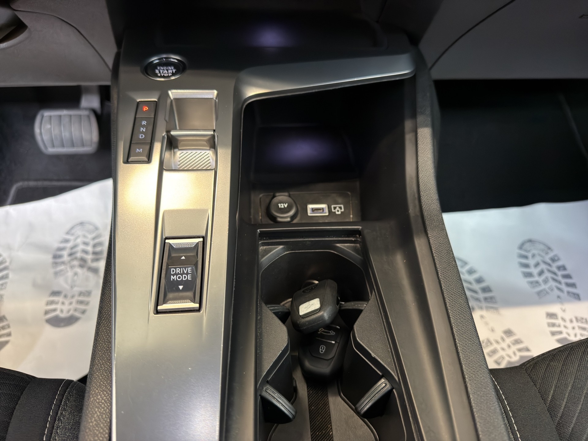 PEUGEOT 308 1.5 BlueHDI Active Pack EAT8-image-13