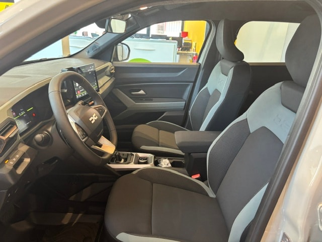 DACIA Duster HEV 155 Extreme Hybrid 4x4-image-8