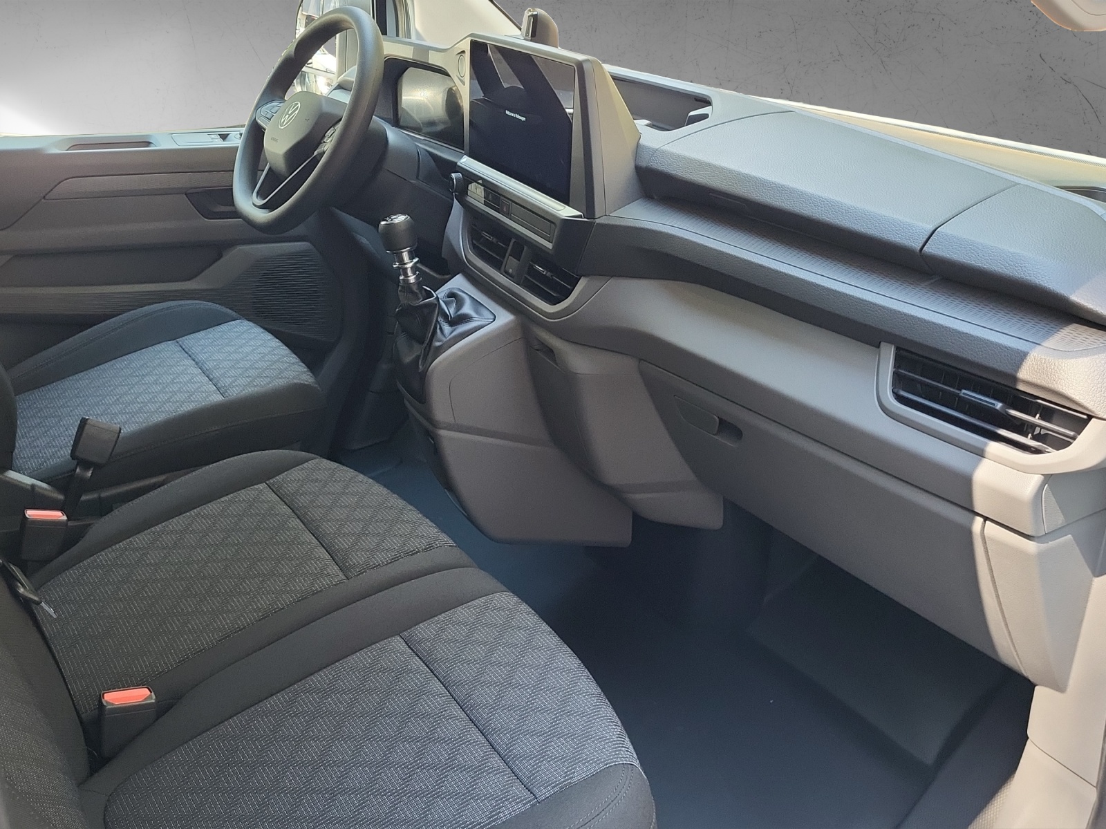 VW Transporter Kastenwagen 2.0TDI 110PS Man.-image-9