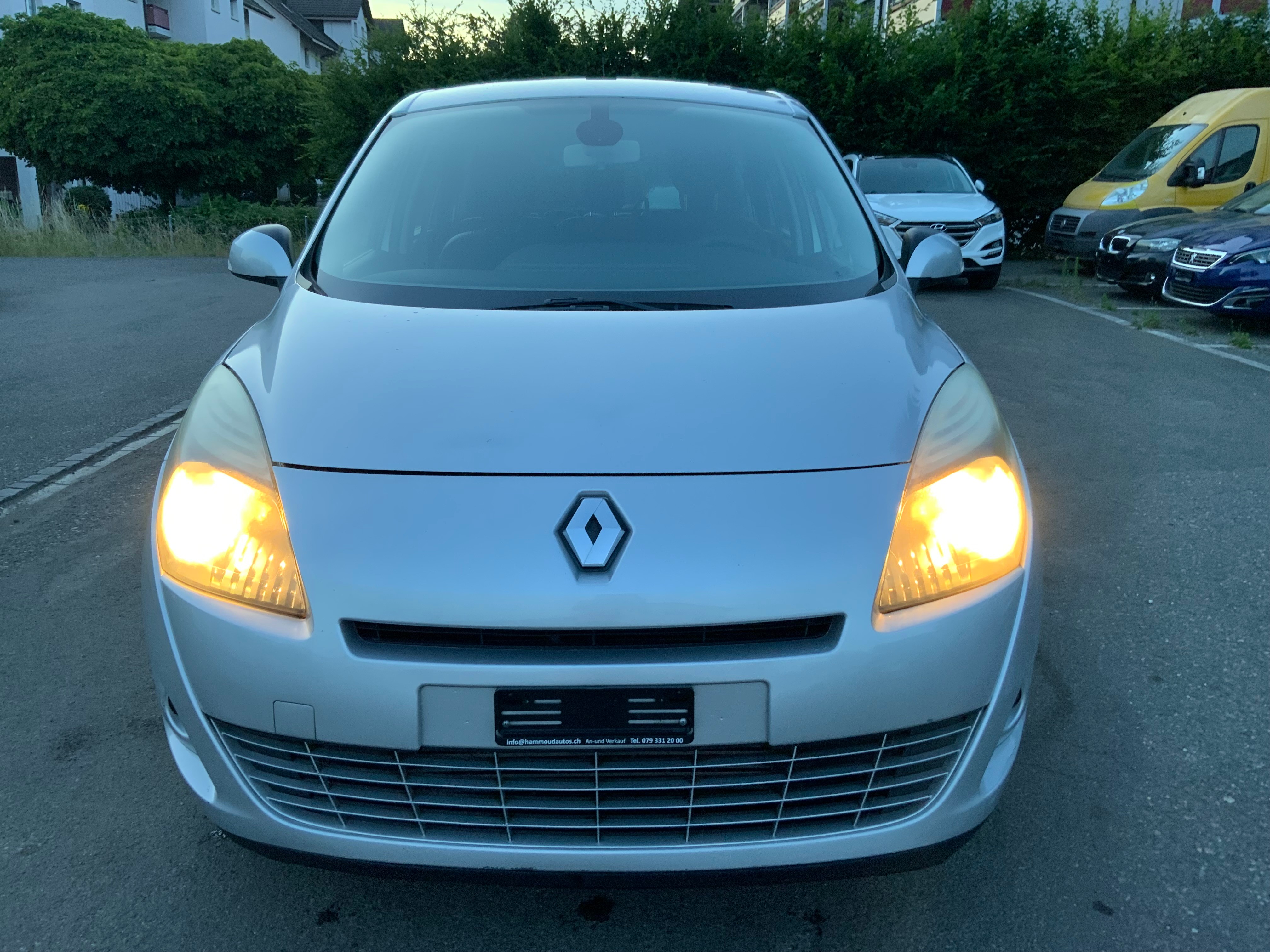 Car photo