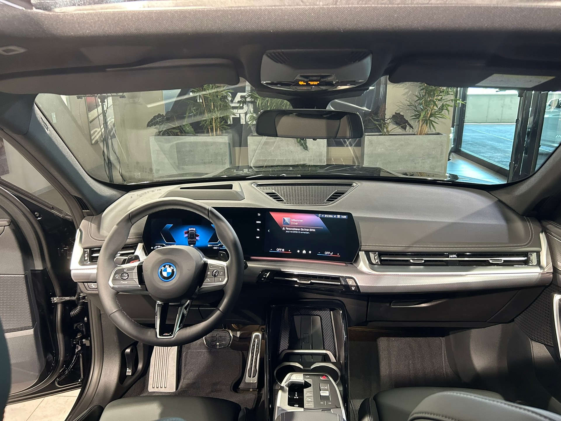 BMW X1 xDrive 30e M Sport Pro-image-24