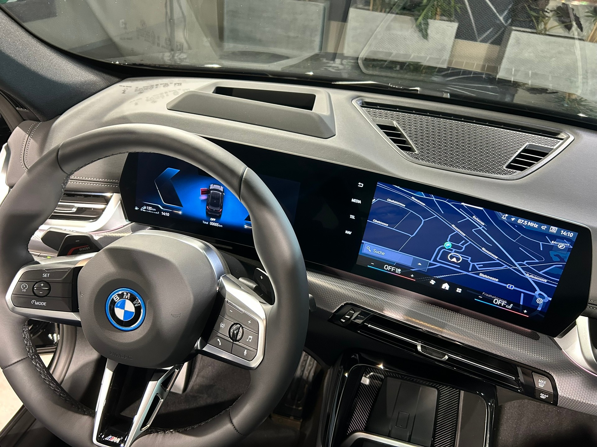 BMW X1 xDrive 30e M Sport Pro-image-20