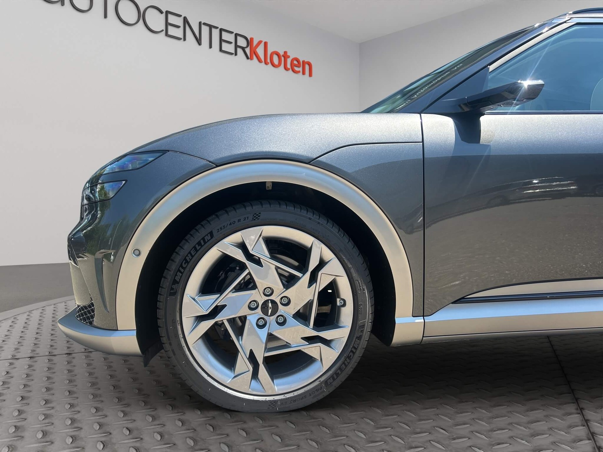 GENESIS GV60 Dual Motor Sport Plus AWD-image-5