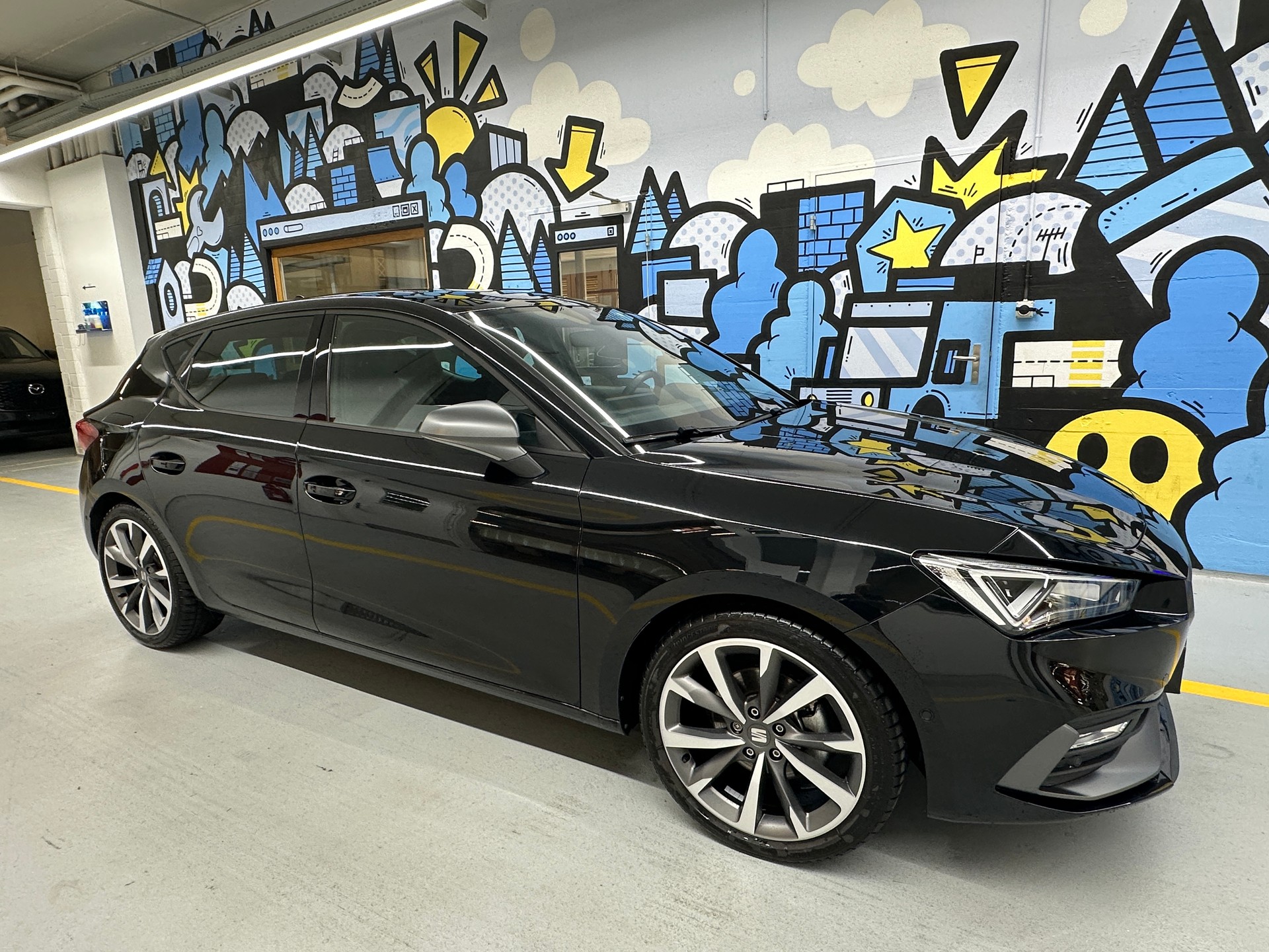 SEAT Leon 1.5 eTSI mHEV DSG FR-image-0