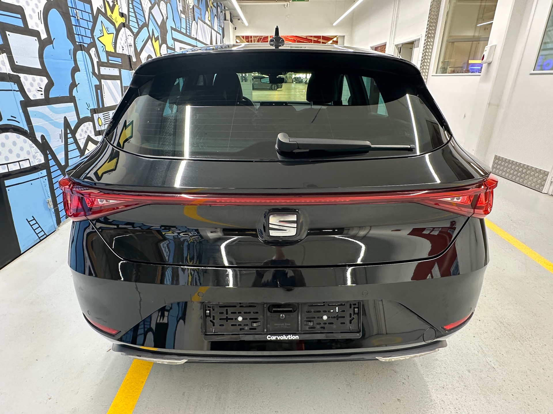 SEAT Leon 1.5 eTSI mHEV DSG FR-image-4