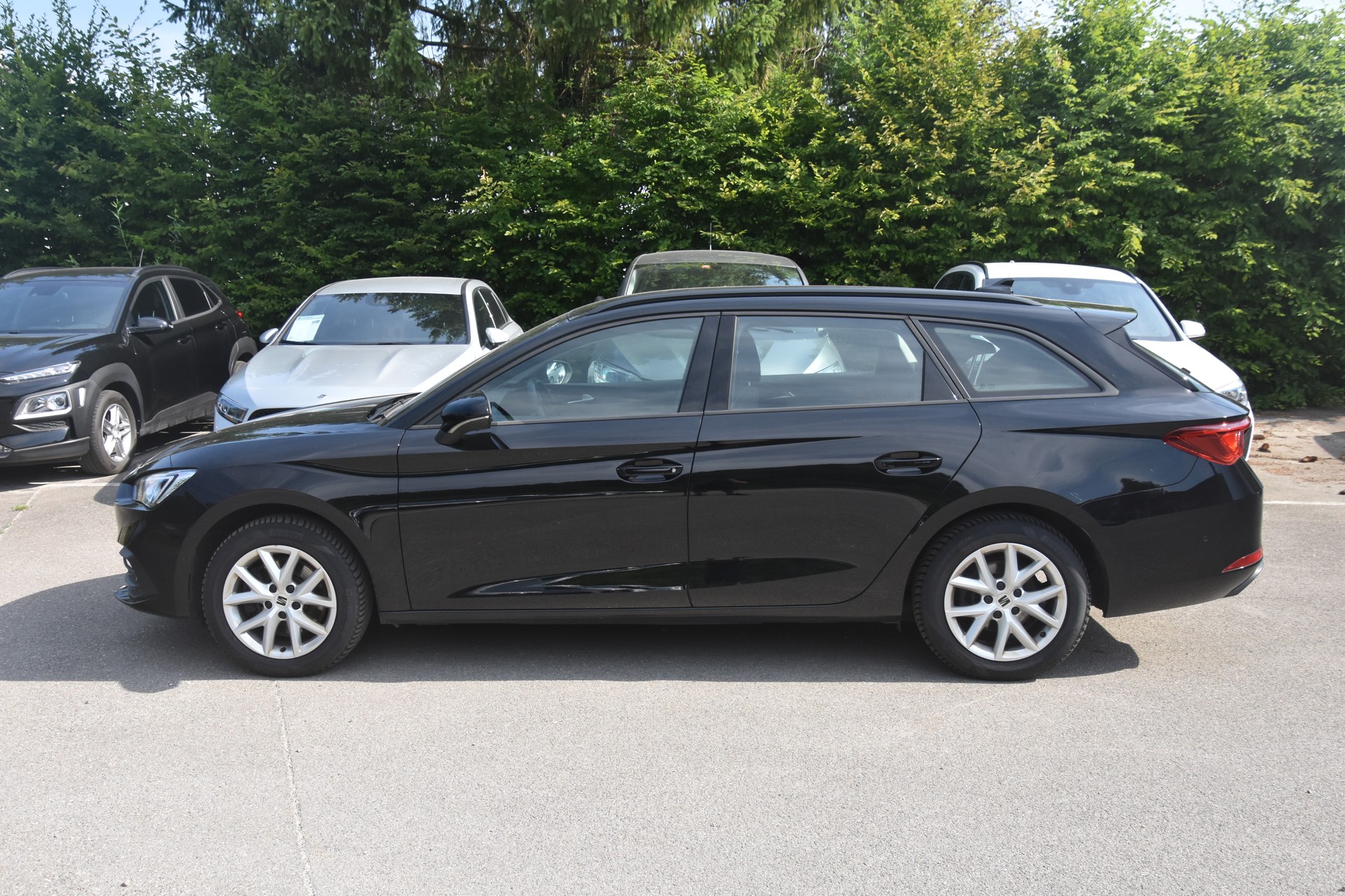 SEAT Leon ST 2.0 TDI EVO DSG 4Drive Style-image-3