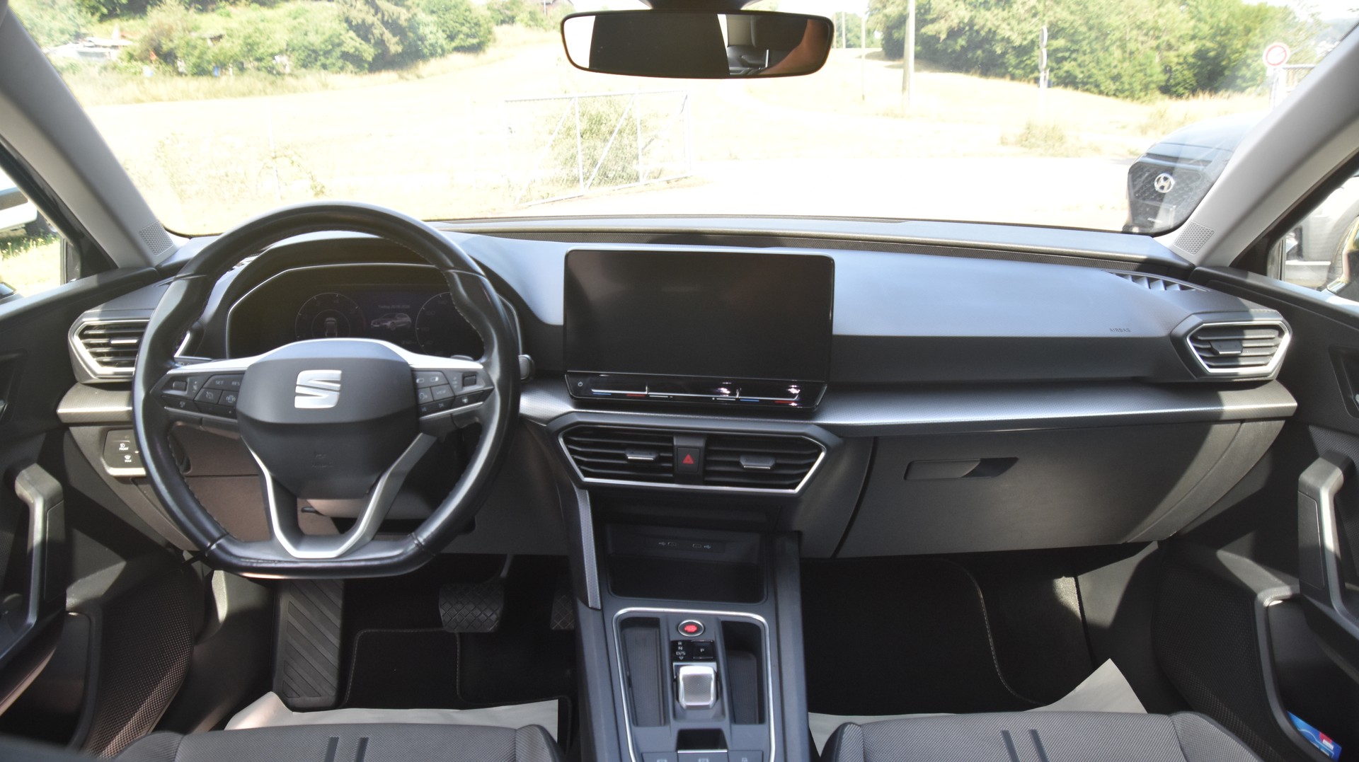 SEAT Leon ST 2.0 TDI EVO DSG 4Drive Style-image-8