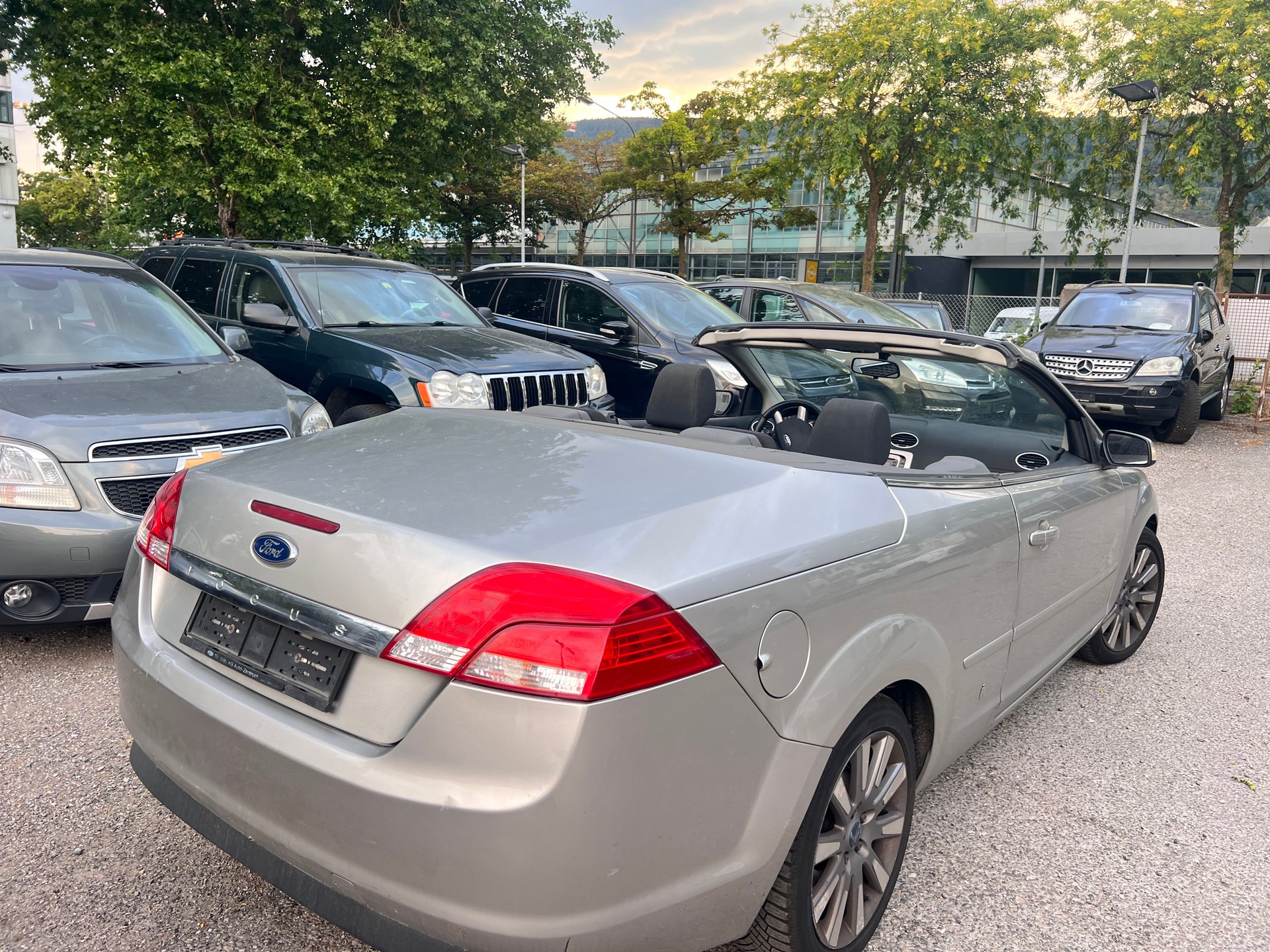 FORD Focus CC 2.0i Titanium-image-6