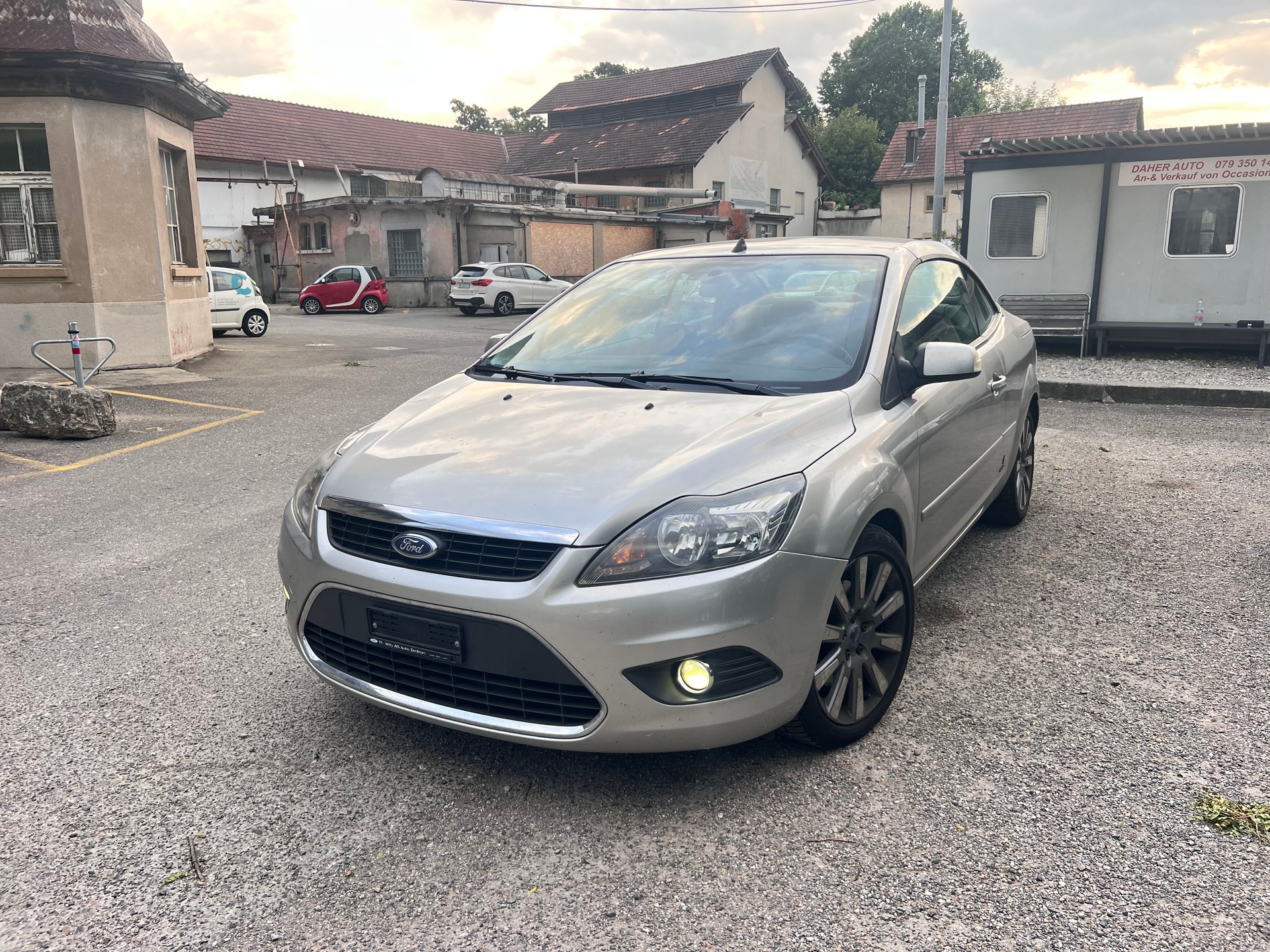 FORD Focus CC 2.0i Titanium-image-0