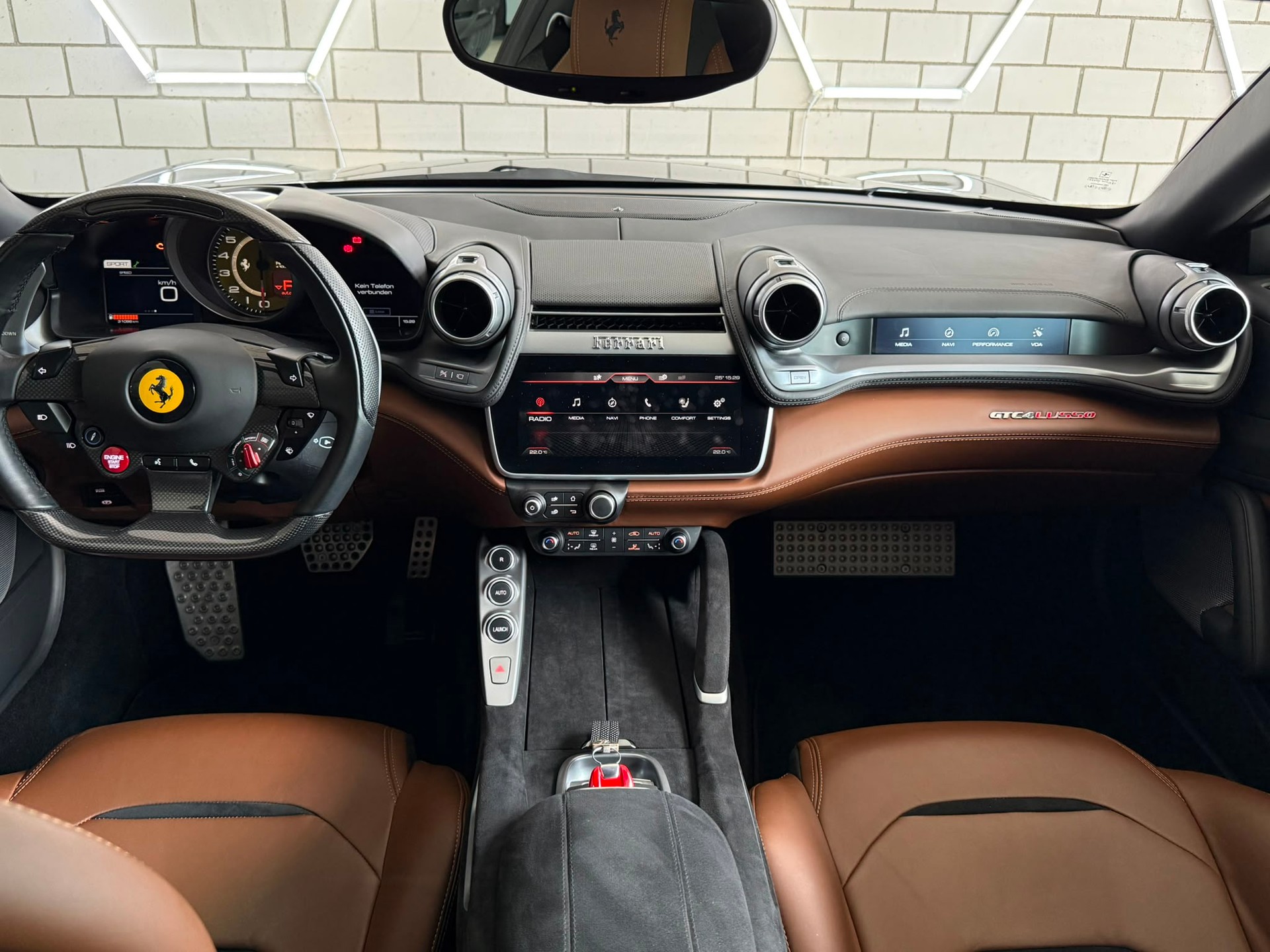 FERRARI GTC 4 Lusso-image-7