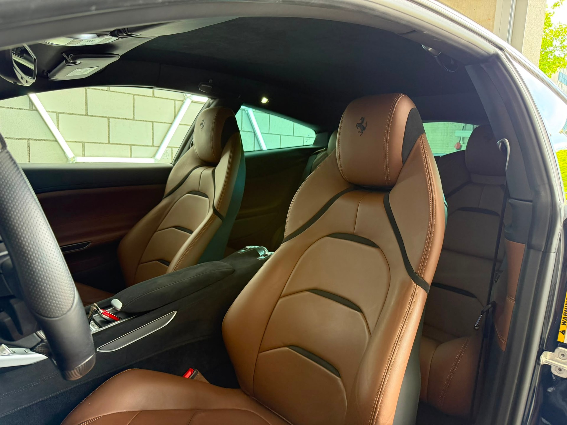 FERRARI GTC 4 Lusso-image-11