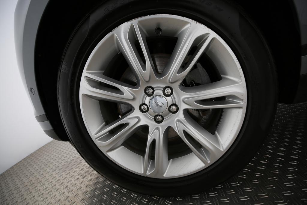 LAND ROVER Range Rover Velar 2.0 D I4 200 S-image-12