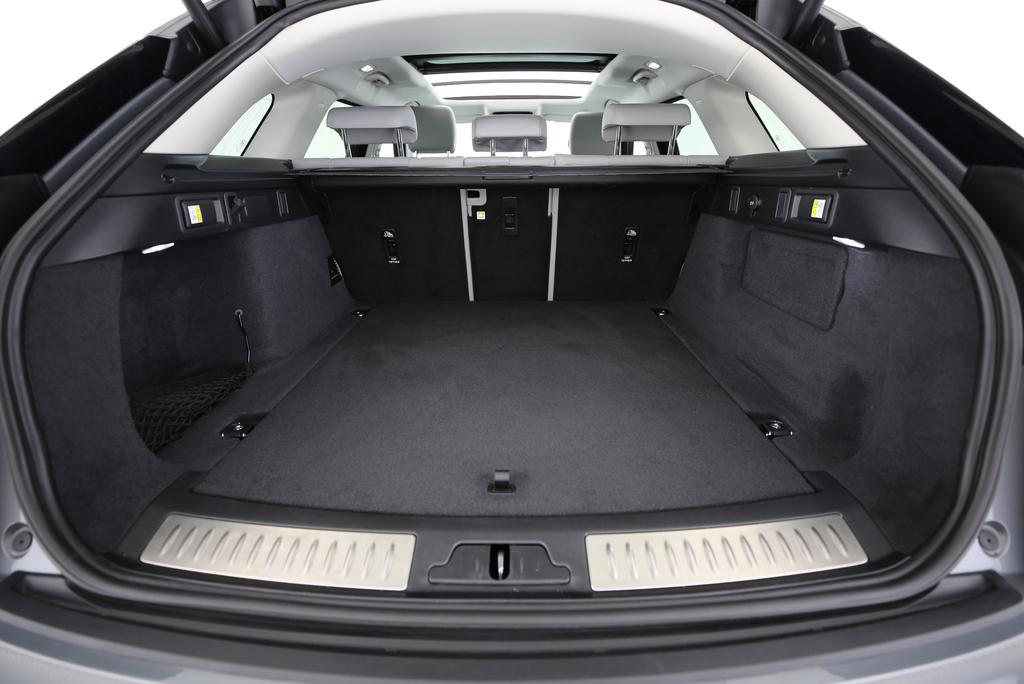 LAND ROVER Range Rover Velar 2.0 D I4 200 S-image-11