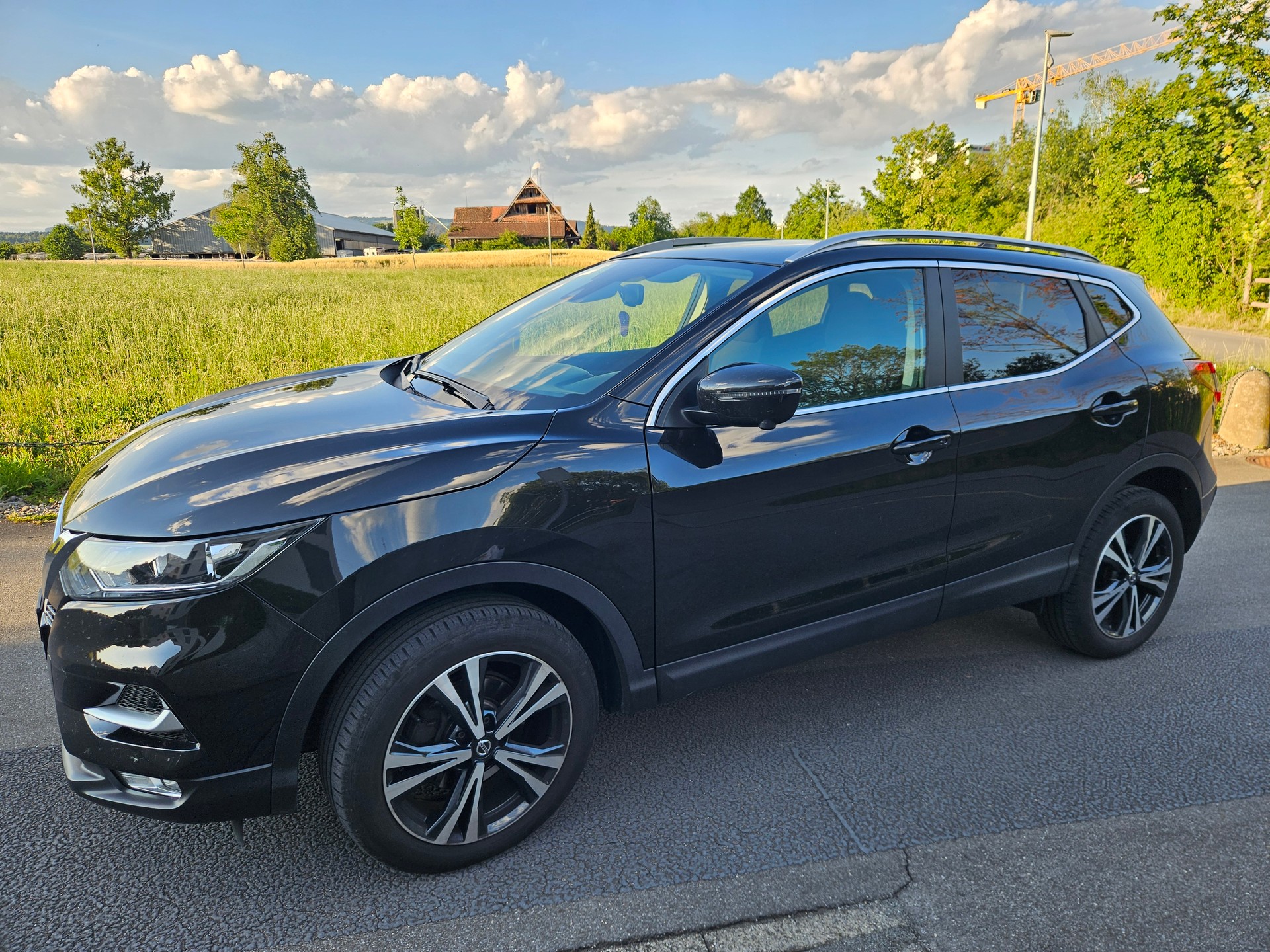 NISSAN 1.5 dCi N-Connecta-image-1