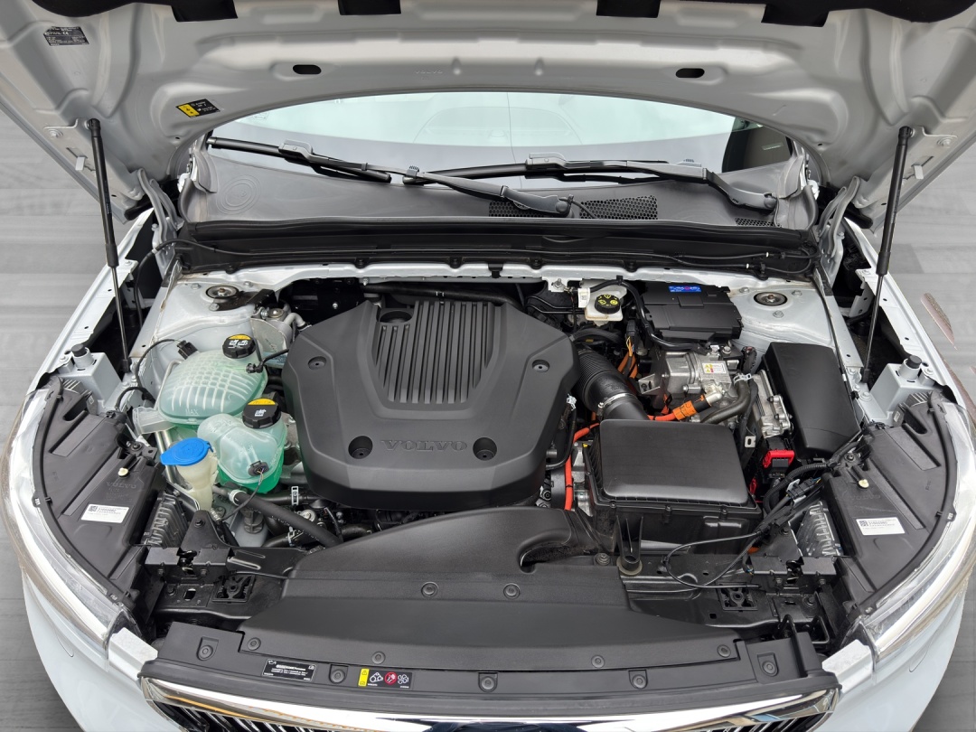 VOLVO XC40 T5 TwE Inscription DCT-image-15