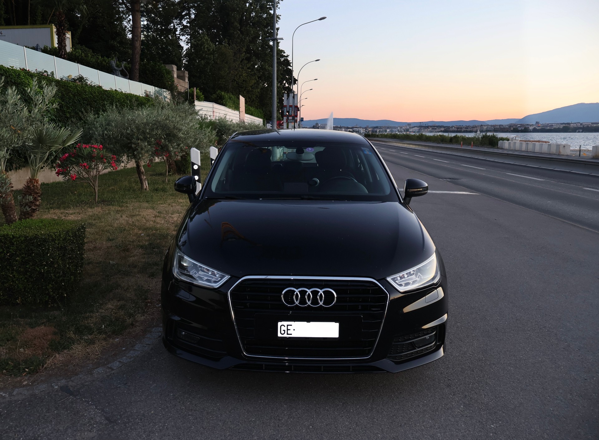 AUDI 1.0 TFSI ultra Sport S-Tronic-image-2