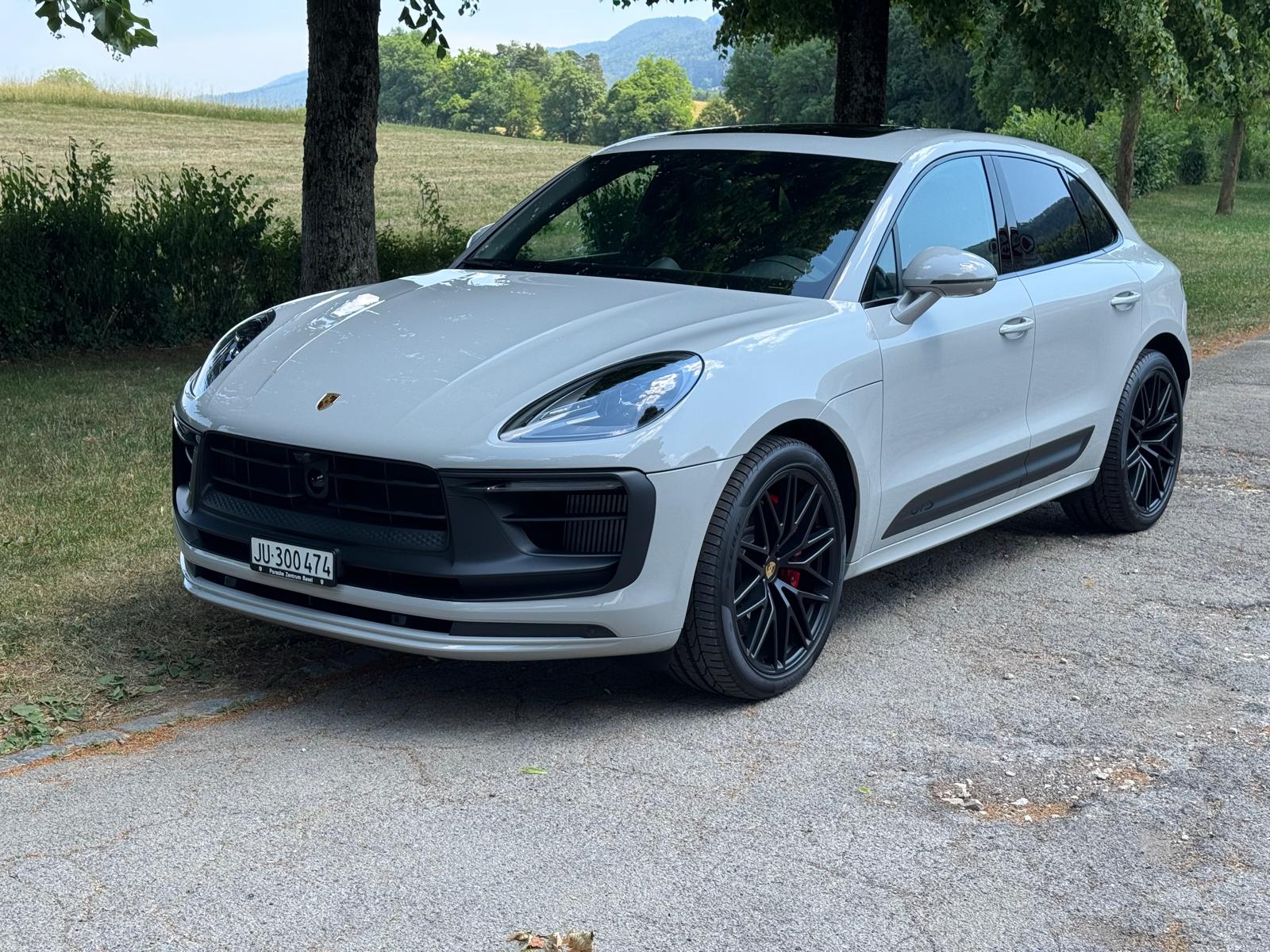 PORSCHE 2.9 V6 GTS-image-1