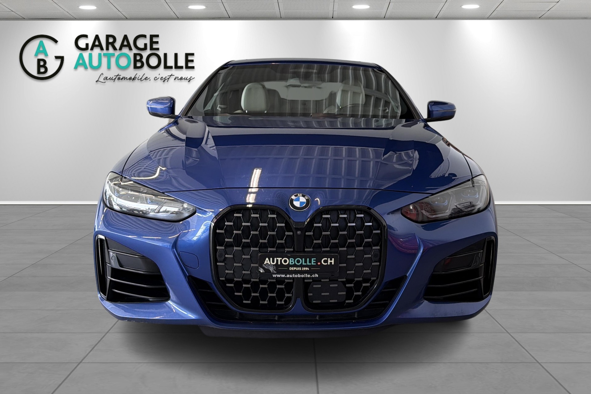 BMW M440i xDrive 48V Coupé Steptronic-image-1