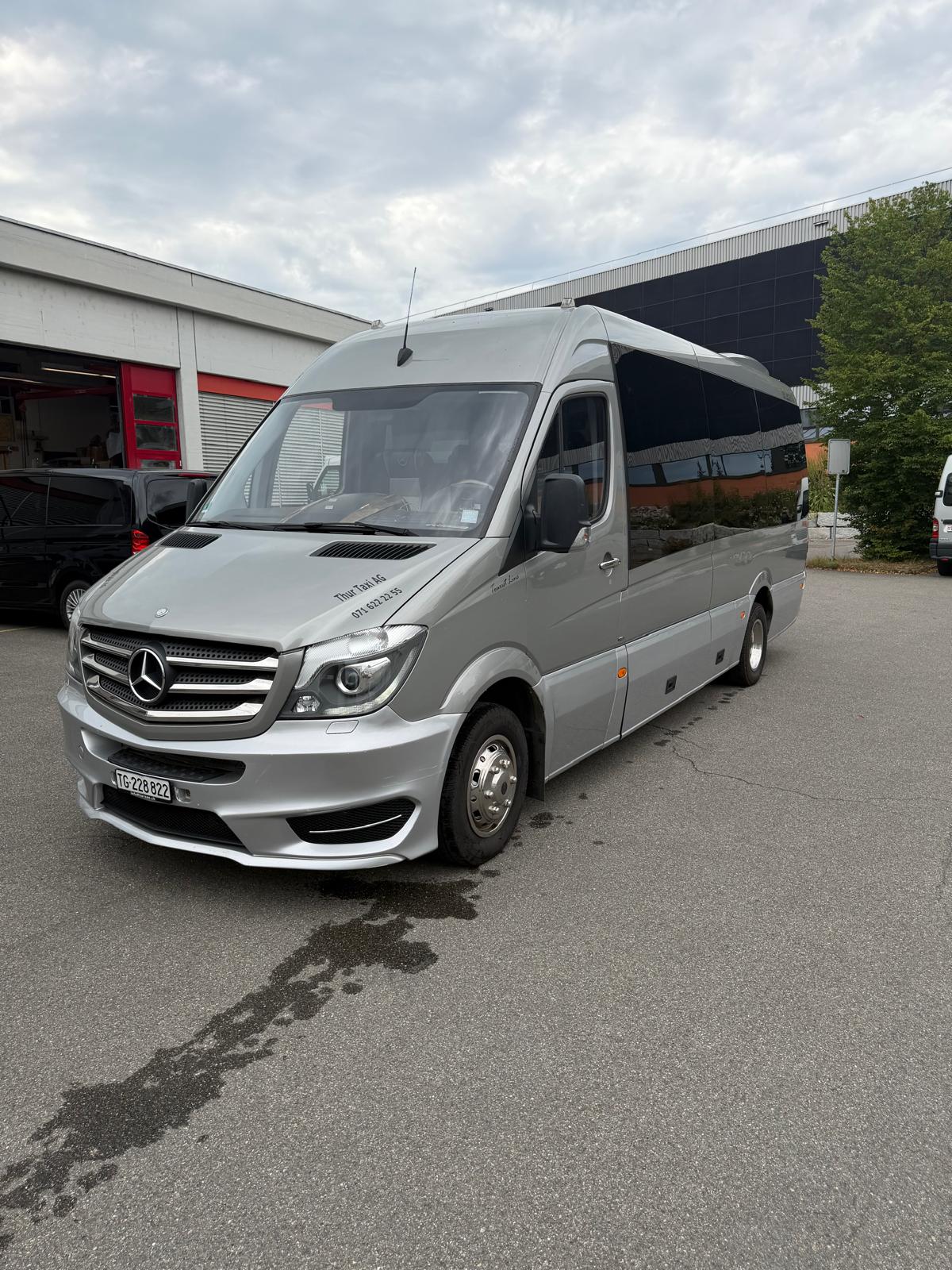 MERCEDES-BENZ 519 BT ***Frisch ab MFK***-image-2