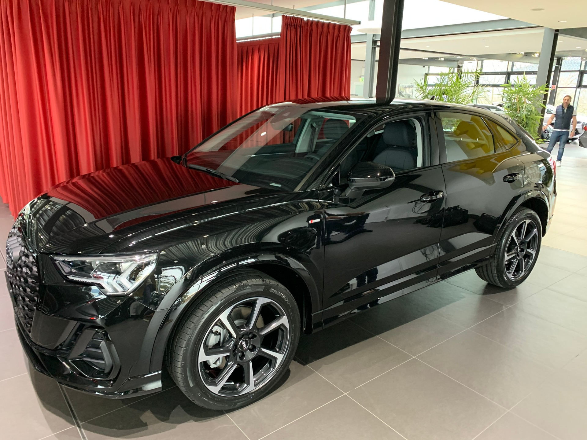AUDI Sportback 45 TFSI S line quattro S-Tronic-image-1