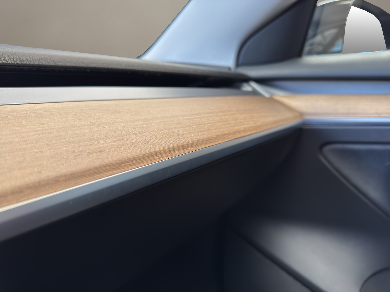 TESLA Model 3 Performance Dual Motor AWD-image-15