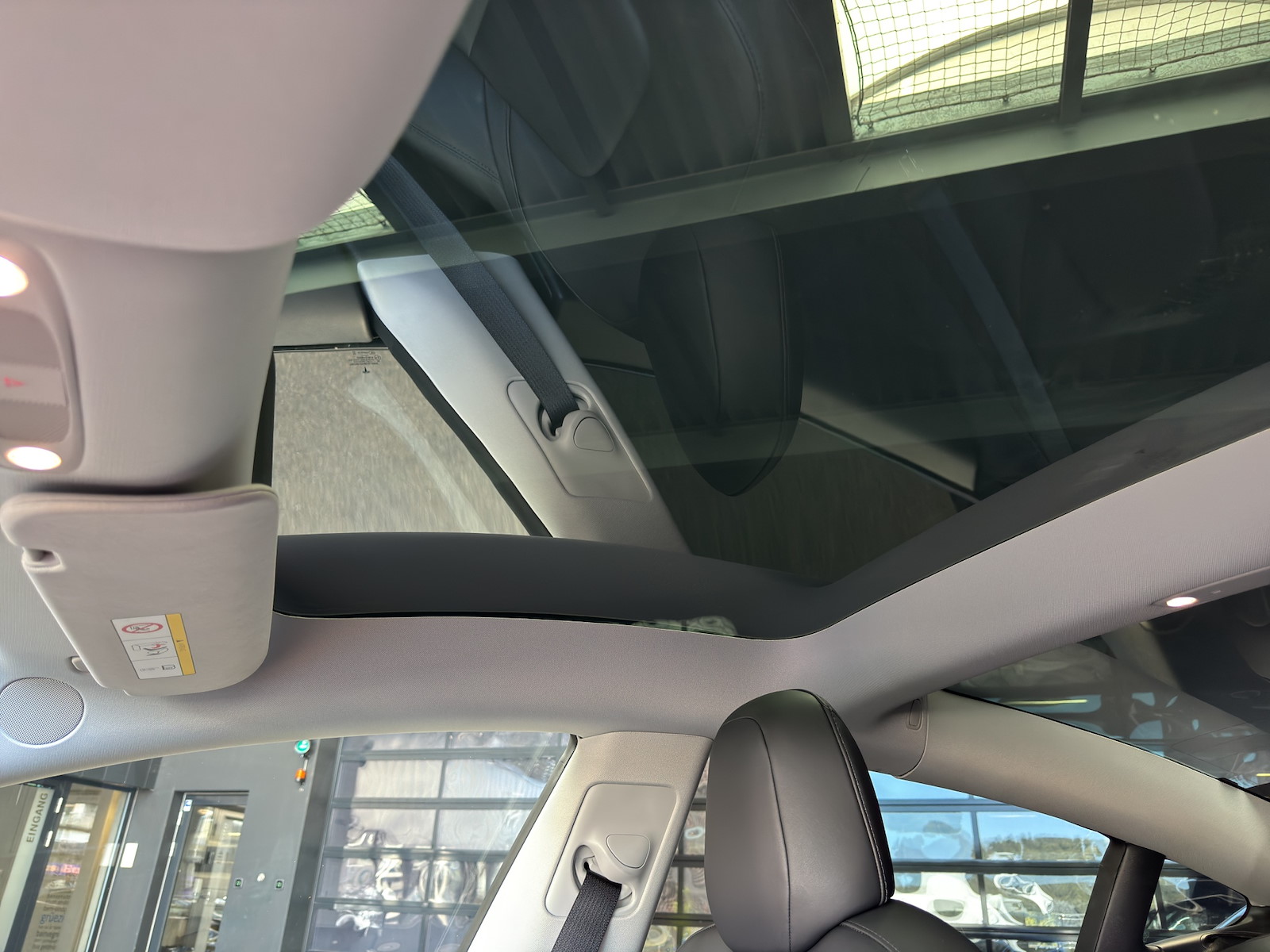 TESLA Model 3 Performance Dual Motor AWD-image-13
