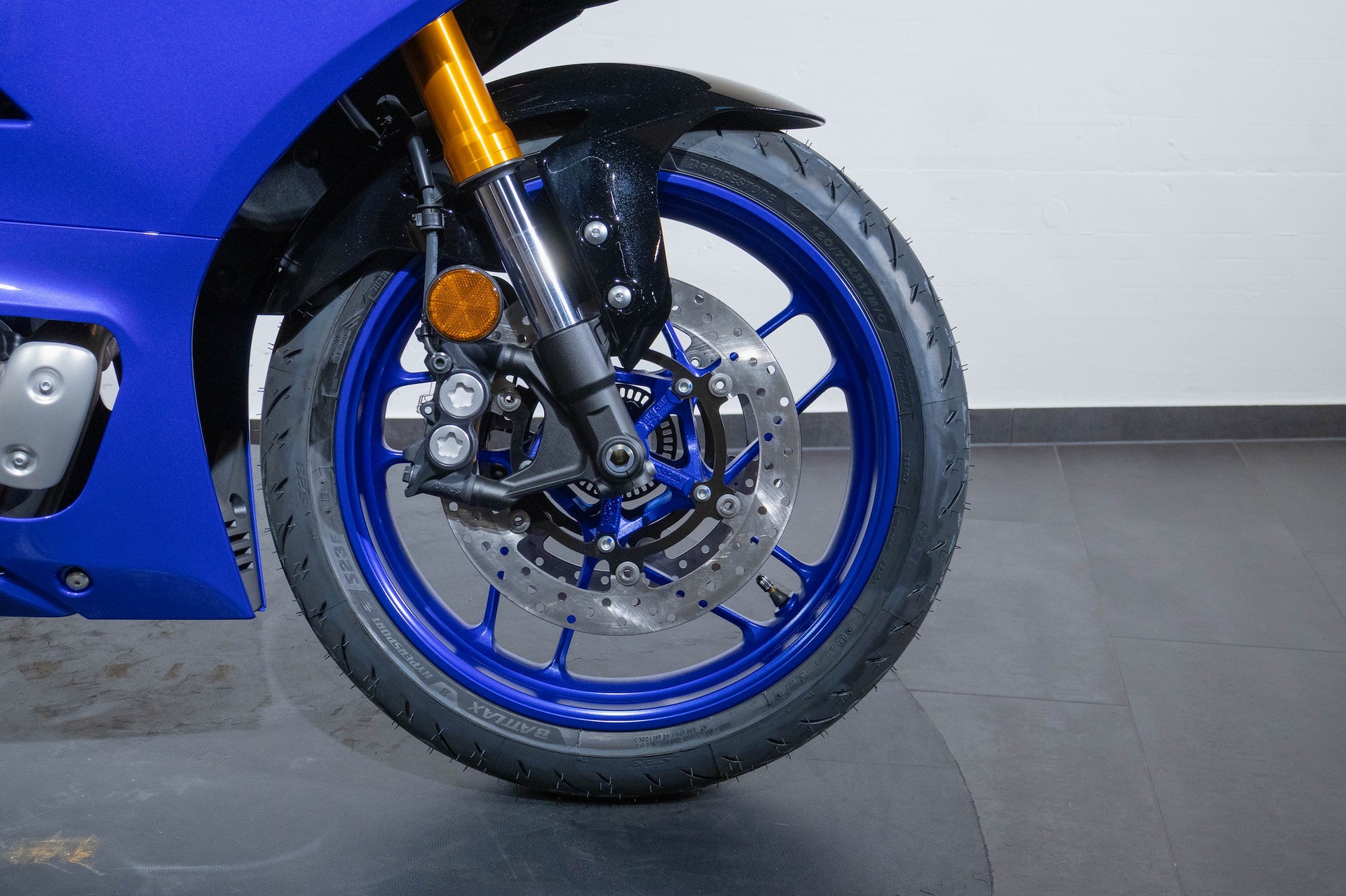YAMAHA R7 35 kW-image-14