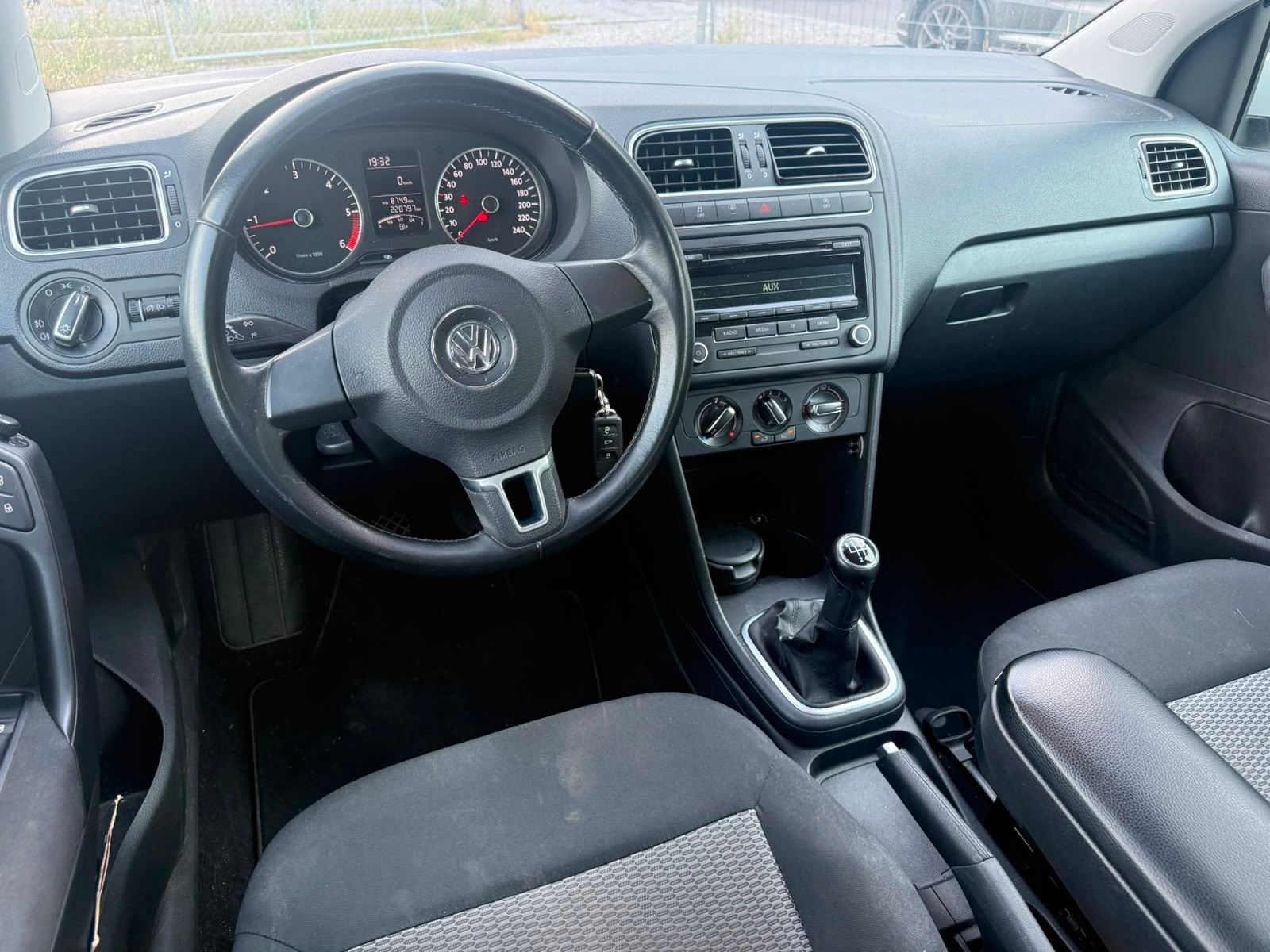 VW 1.2 TDI BlueM 88g Trendline-image-3