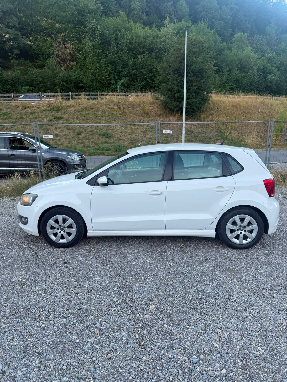VW 1.2 TDI BlueM 88g Trendline-image-2