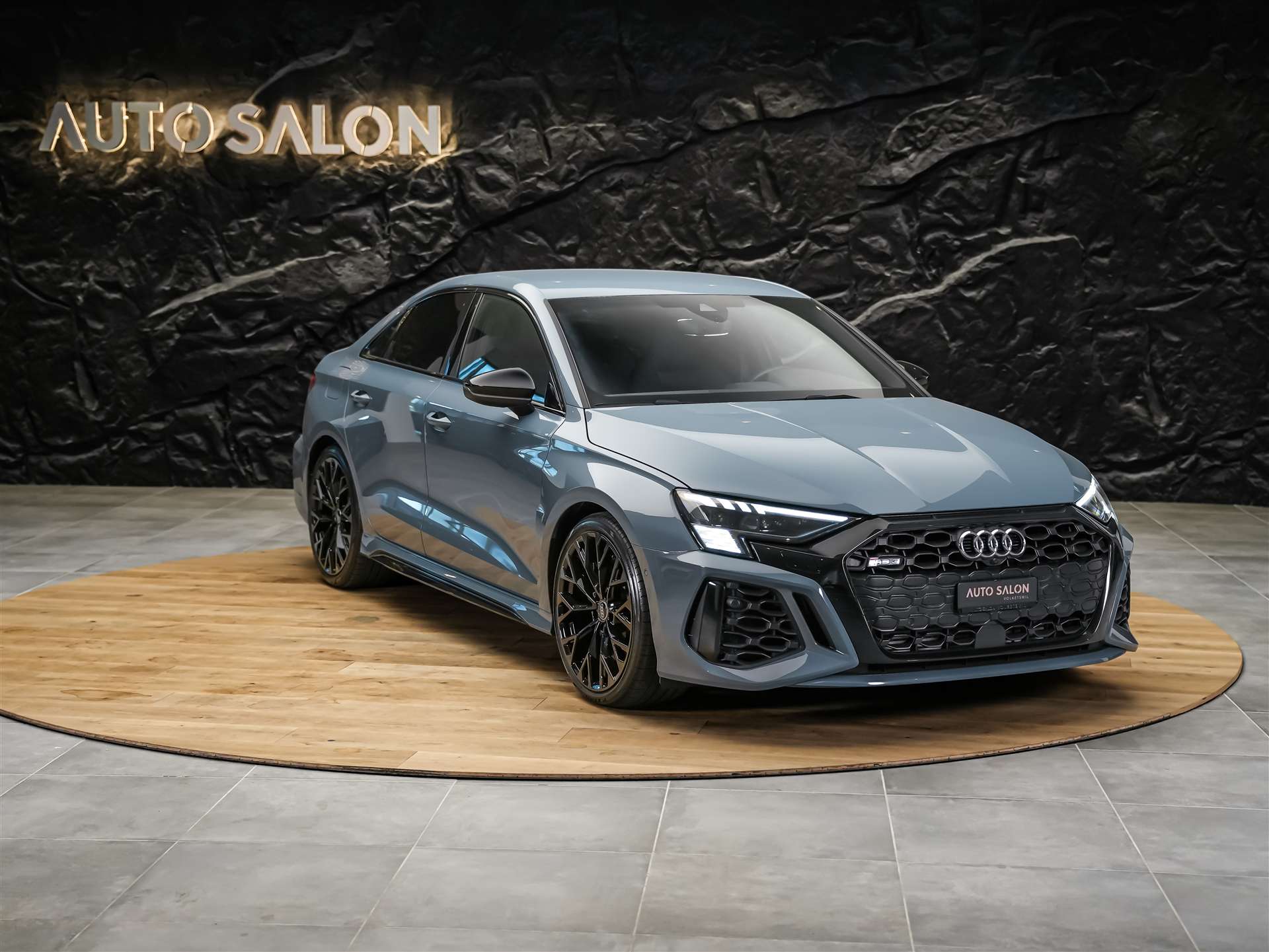 AUDI RS3 Limousine 2.5 TSI quattro S-tronic *Massage*Sportabgas*Matrix LED*-image-5