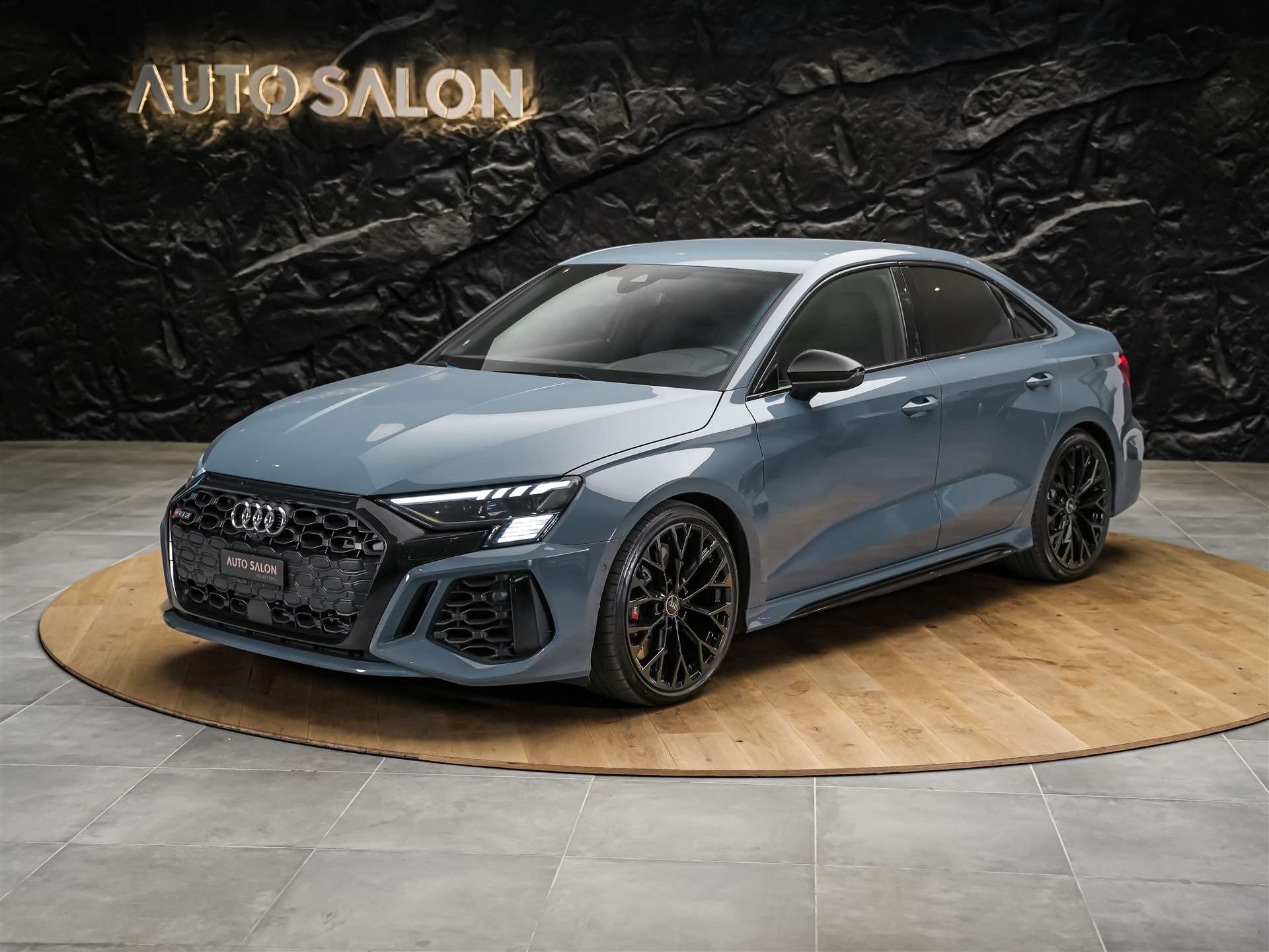 AUDI RS3 Limousine 2.5 TSI quattro S-tronic *Massage*Sportabgas*Matrix LED*-image-0