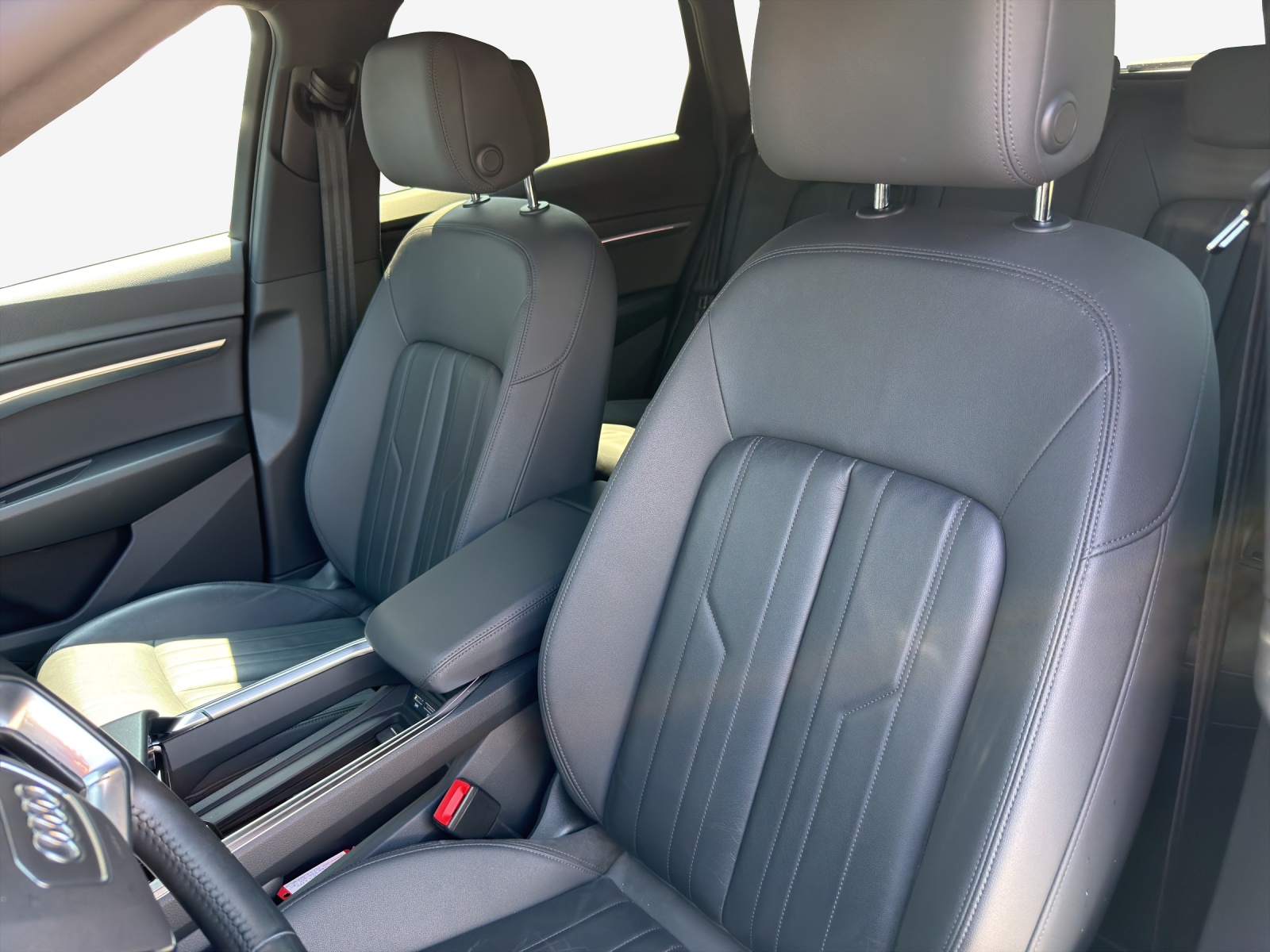AUDI e-tron 50 Advanced Attraction quattro-image-14
