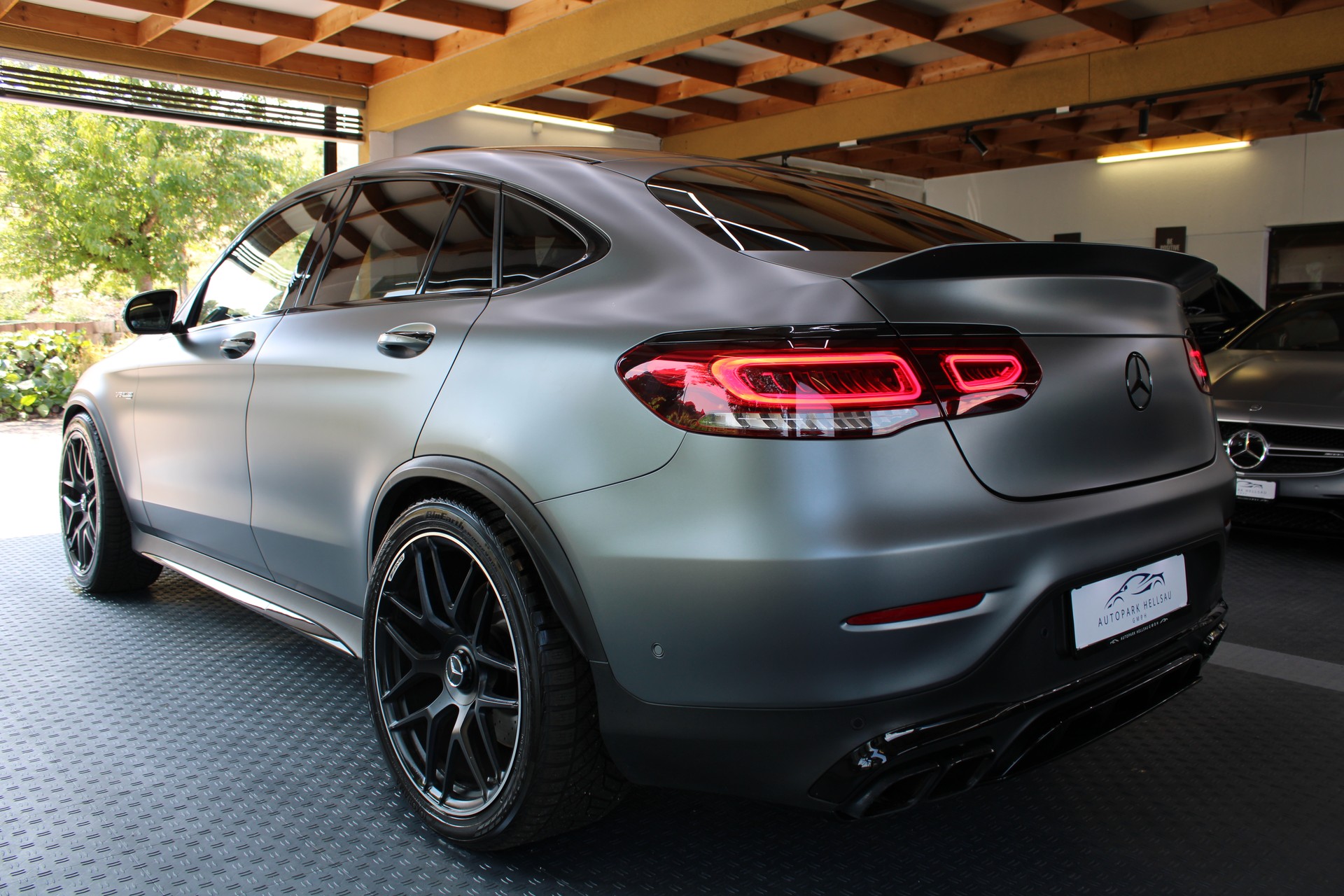 MERCEDES-BENZ GLC Coupé 63 S AMG 4Matic 9G-Tronic-image-10