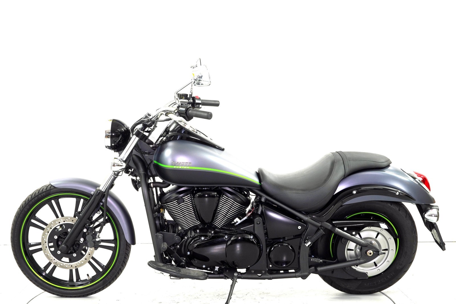 KAWASAKI VN 900 Custom ABS-image-4