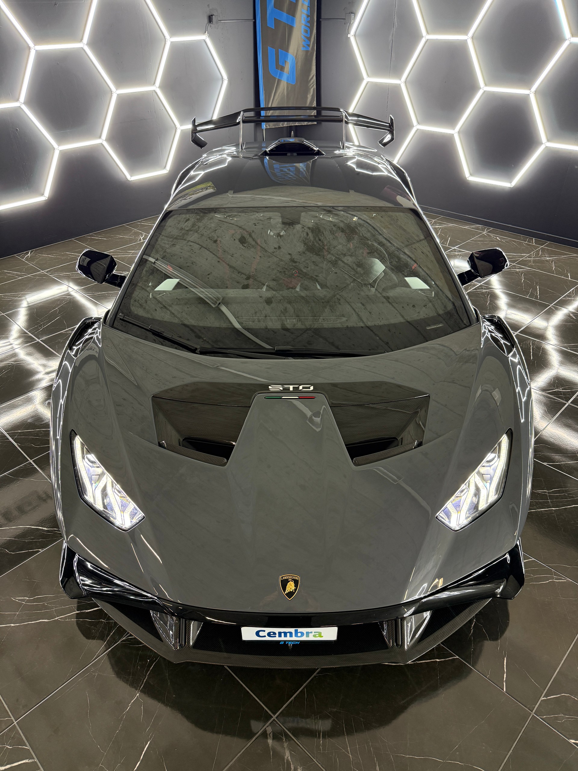 LAMBORGHINI Huracan STO Coupé DCT RWD-showroom-element-2