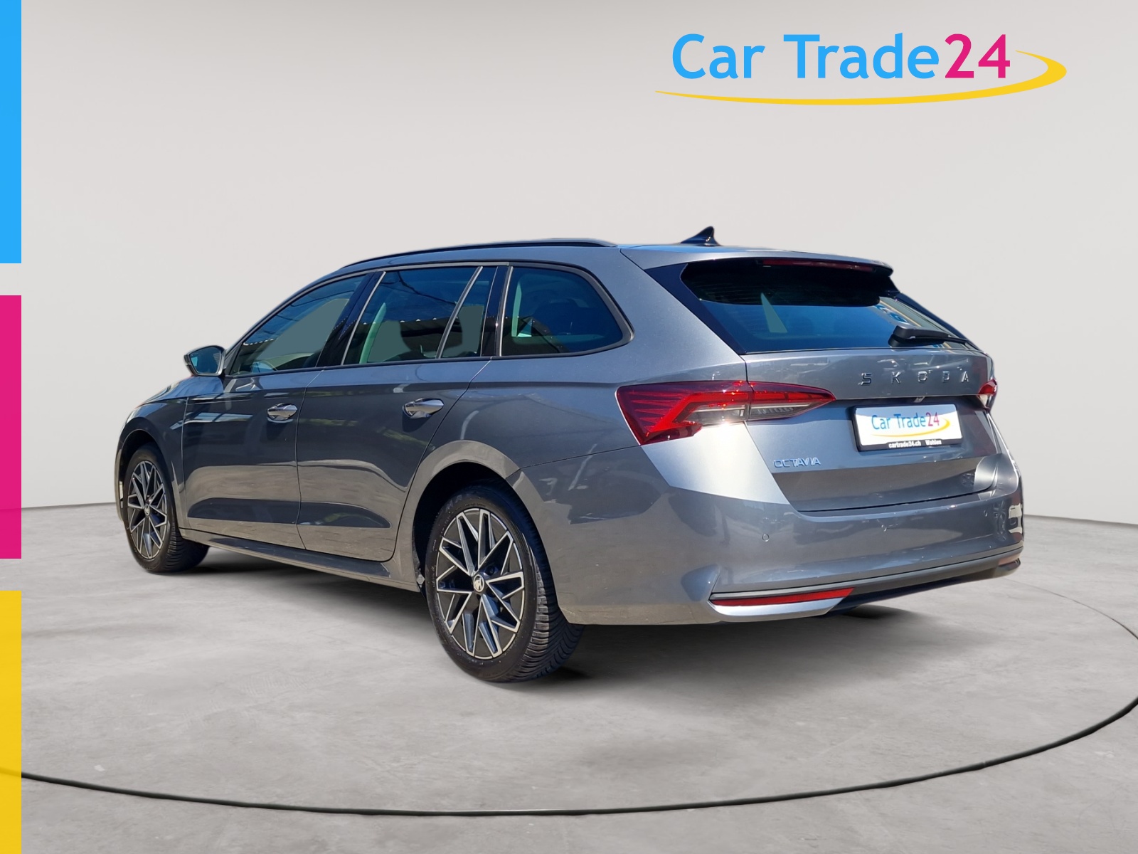 SKODA Octavia Combi 2.0 TDI DSG Selection-image-2