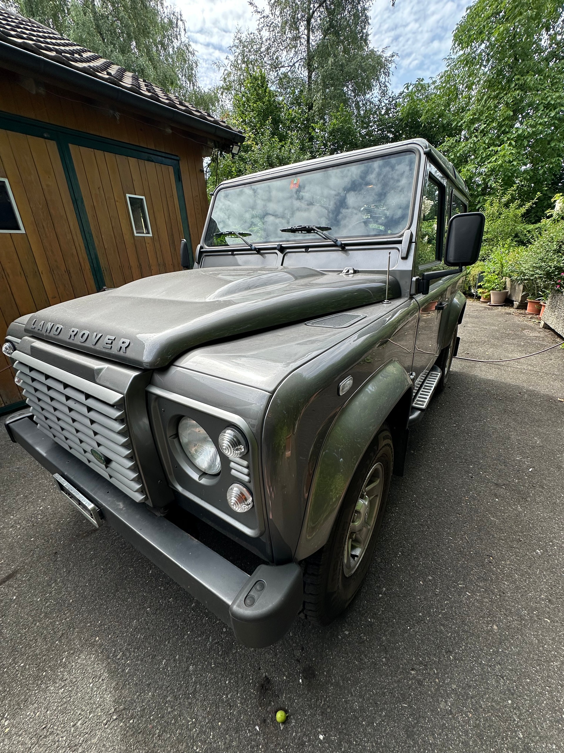 LAND ROVER 2.4 Td4 SW-image-5