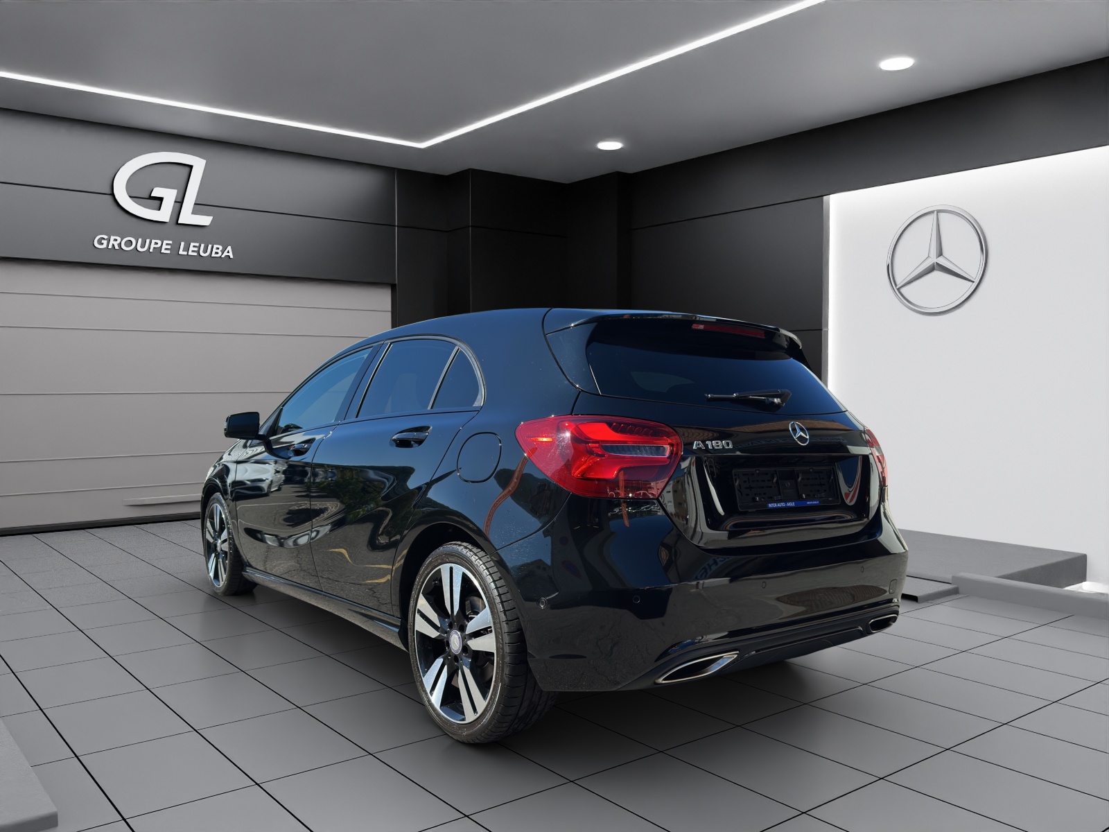 MERCEDES-BENZ A 180 Night Star 7G-DCT-image-3