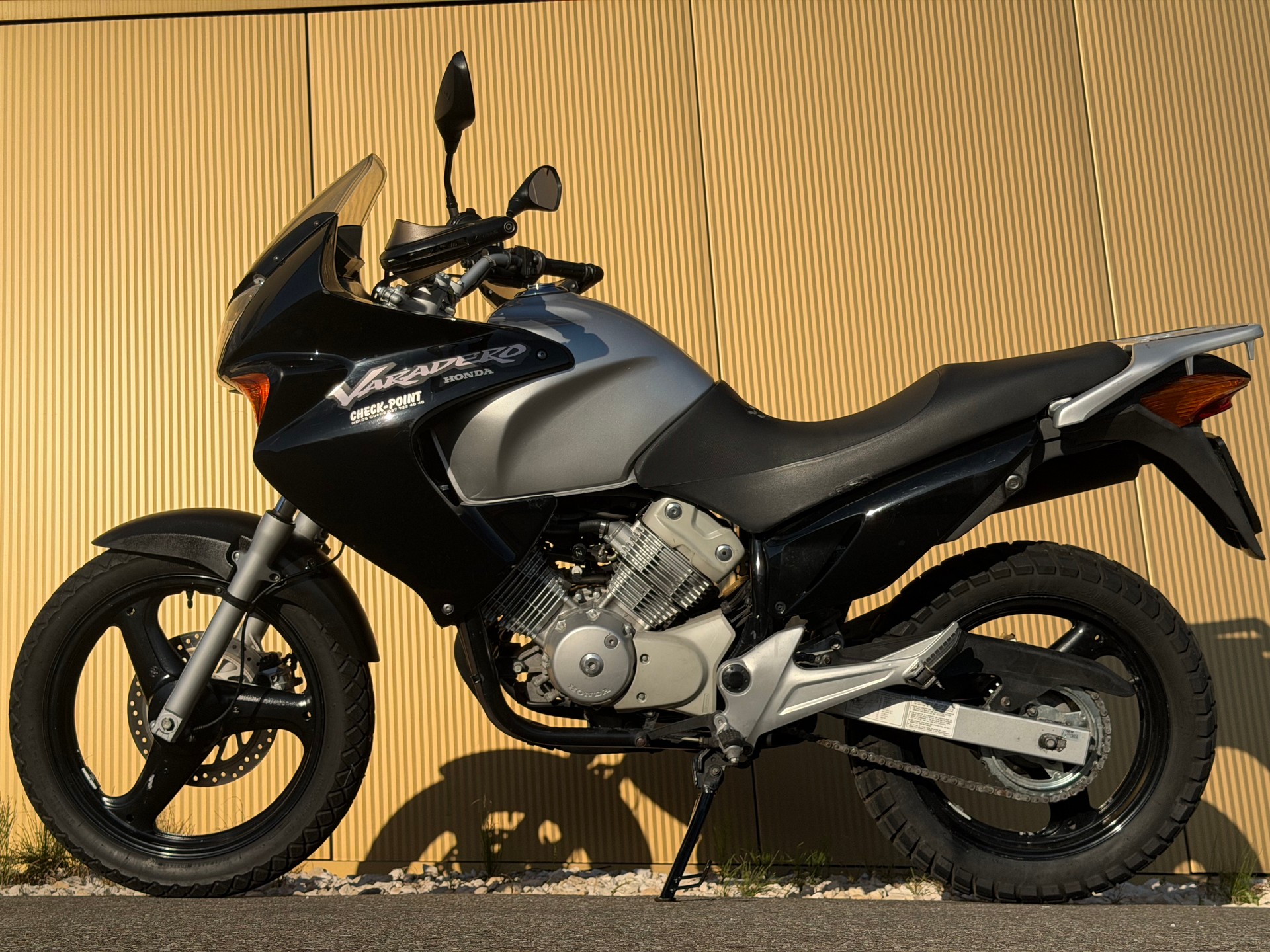 HONDA XL 125 V Varadero-image-10
