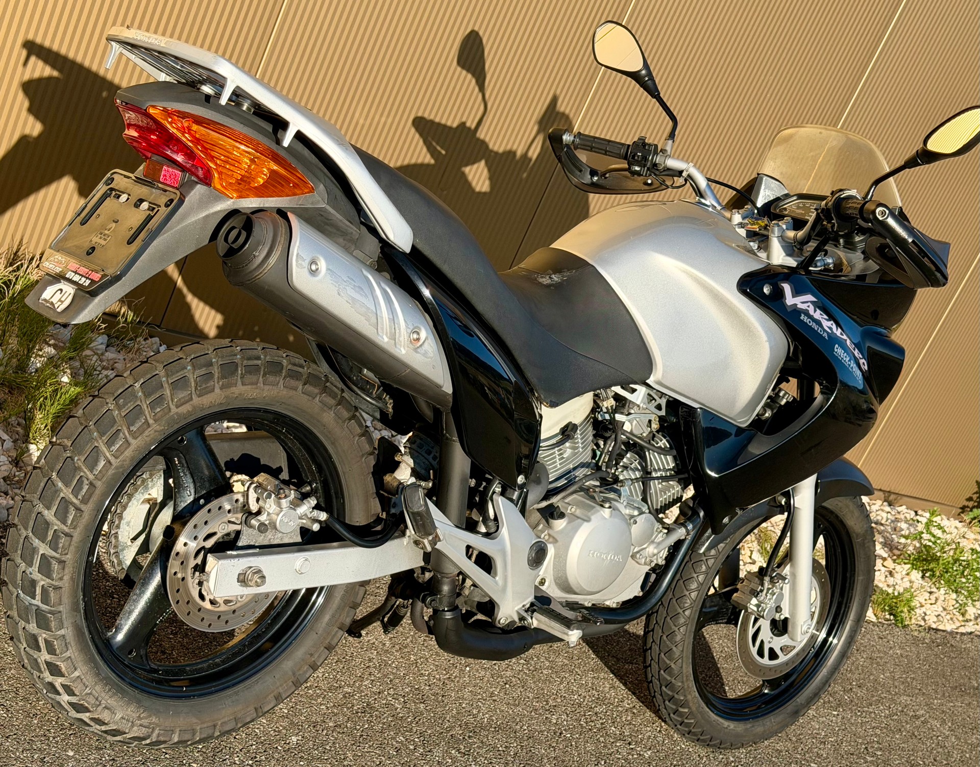 HONDA XL 125 V Varadero-image-4
