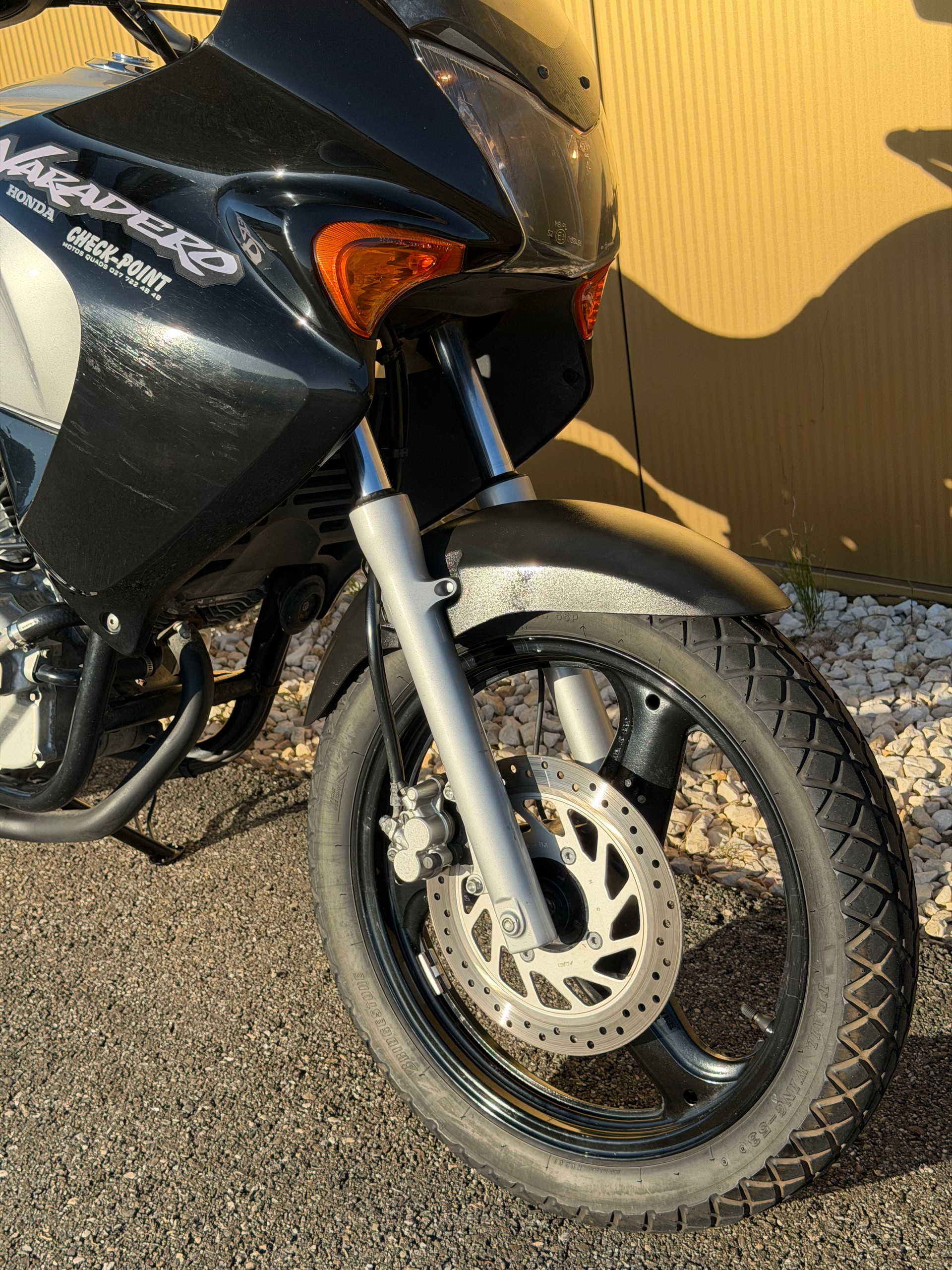 HONDA XL 125 V Varadero-showroom-element-1