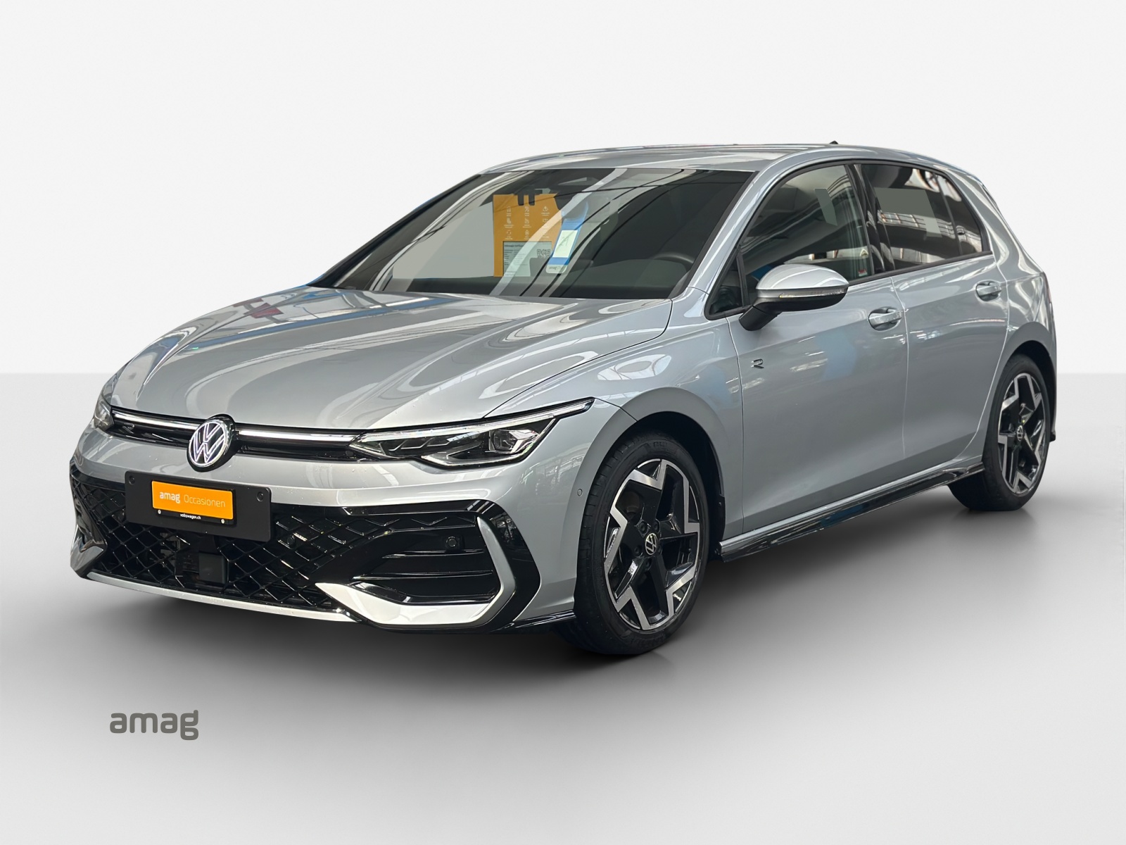 VW Golf 1.5 e TSI mHEV R-Line DSG-image-0