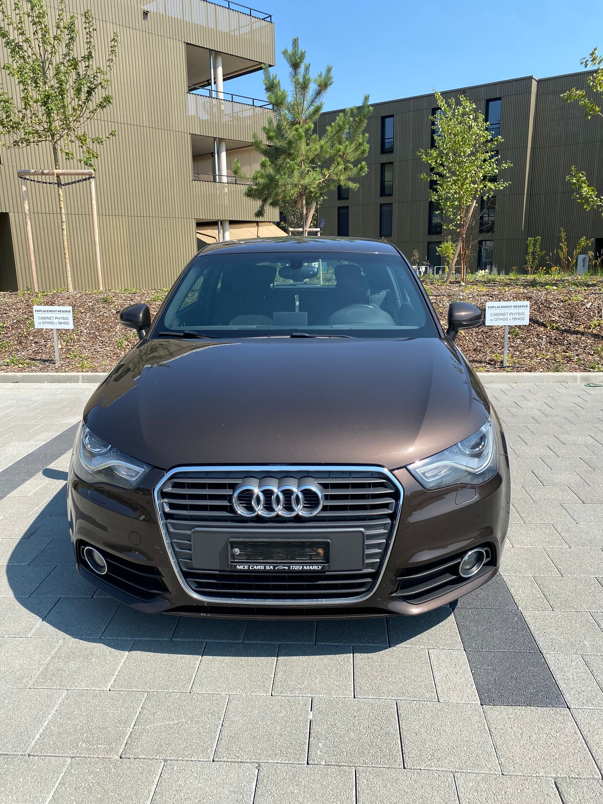 AUDI 1.4 TFSI Ambition-image-0