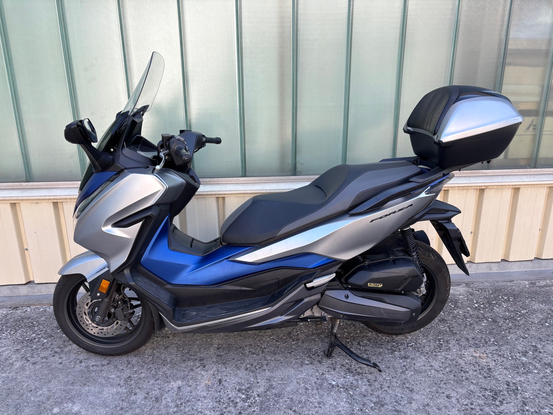 HONDA Nss 125 Forza ABS-image-1