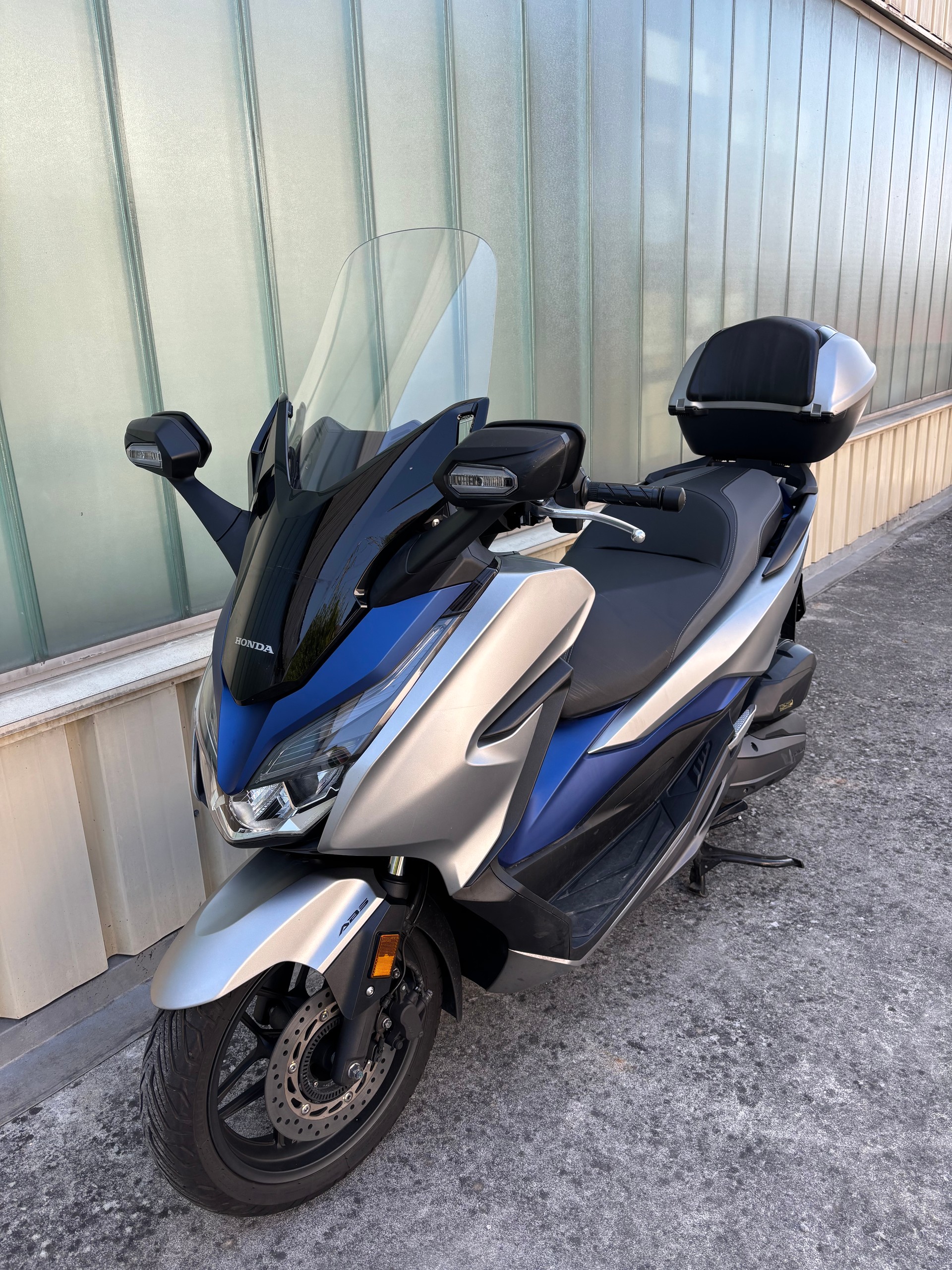 HONDA Nss 125 Forza ABS-image-3