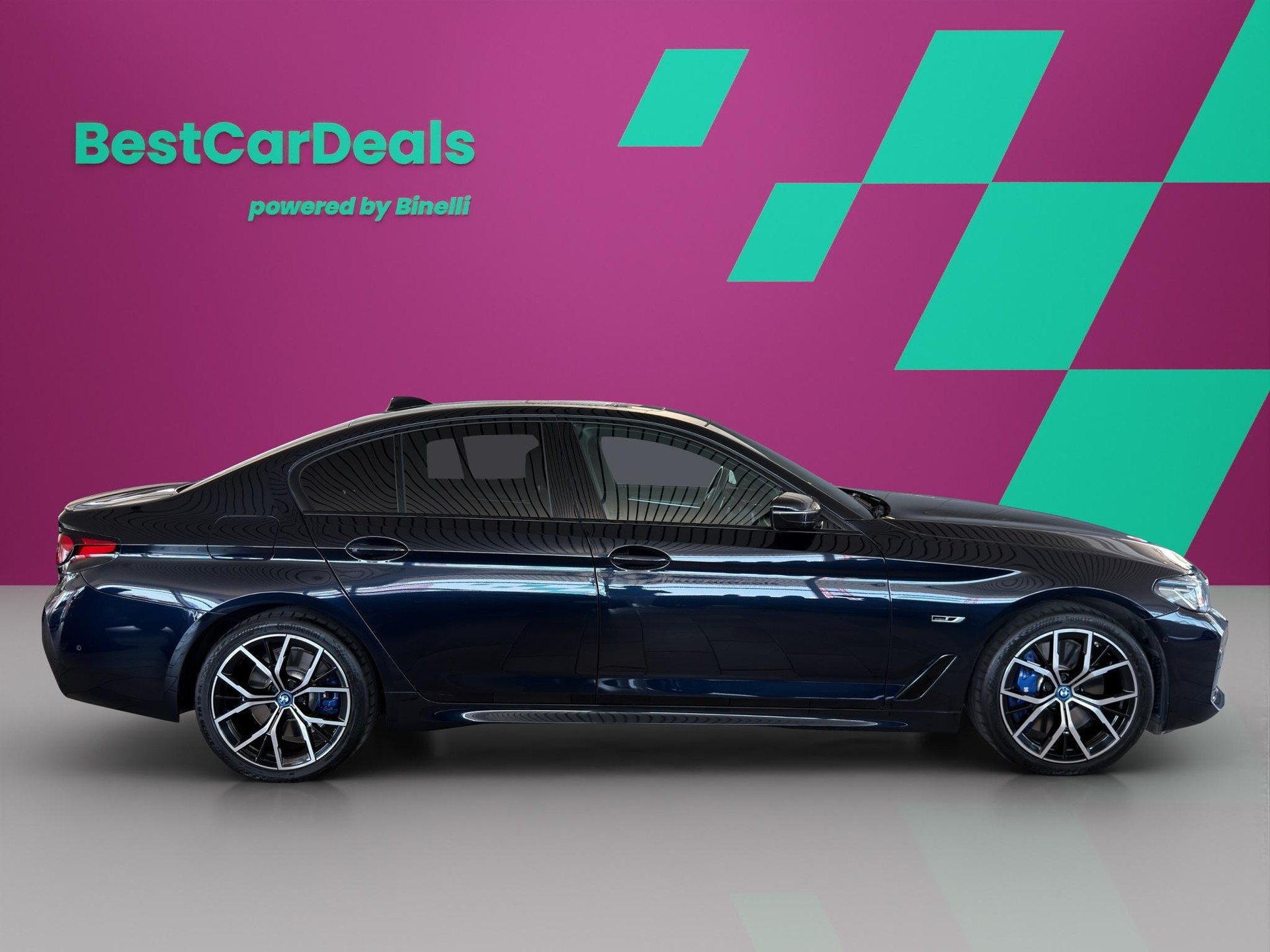 BMW 545e xDrive-image-1