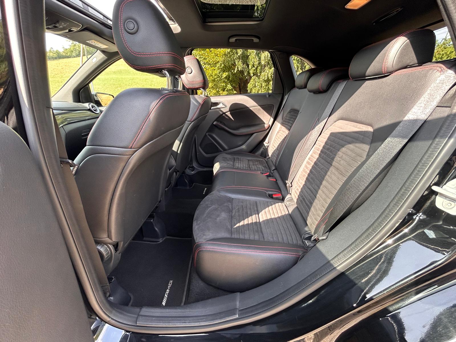 MERCEDES-BENZ B 220 CDI Swiss Star Edition AMG Line 4Matic-image-12