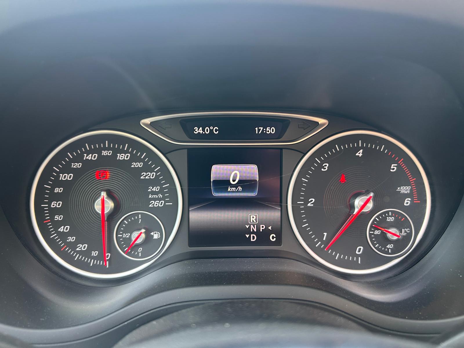 MERCEDES-BENZ B 220 CDI Swiss Star Edition AMG Line 4Matic-image-18