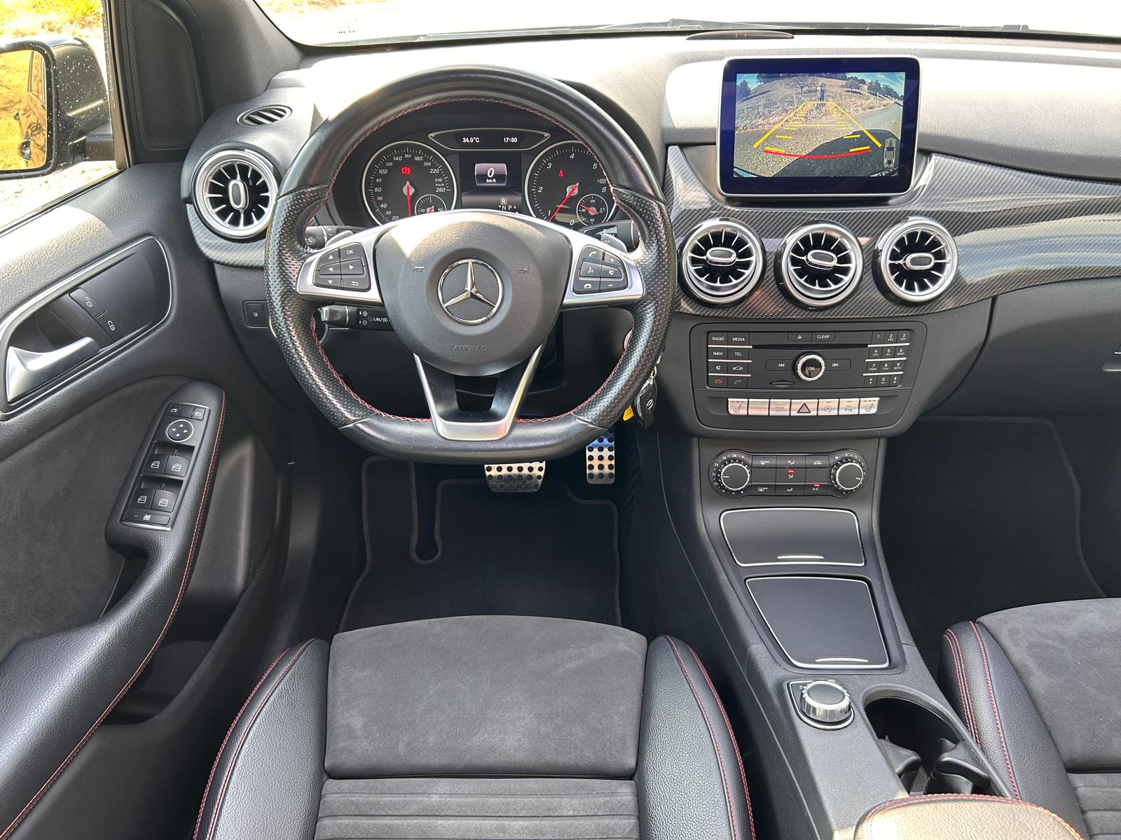 MERCEDES-BENZ B 220 CDI Swiss Star Edition AMG Line 4Matic-image-16